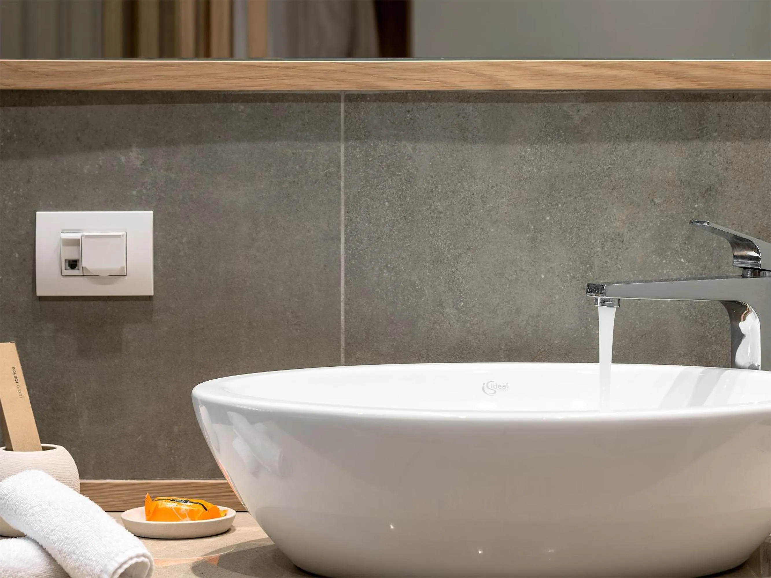 Ikones Seafront Luxury Suites