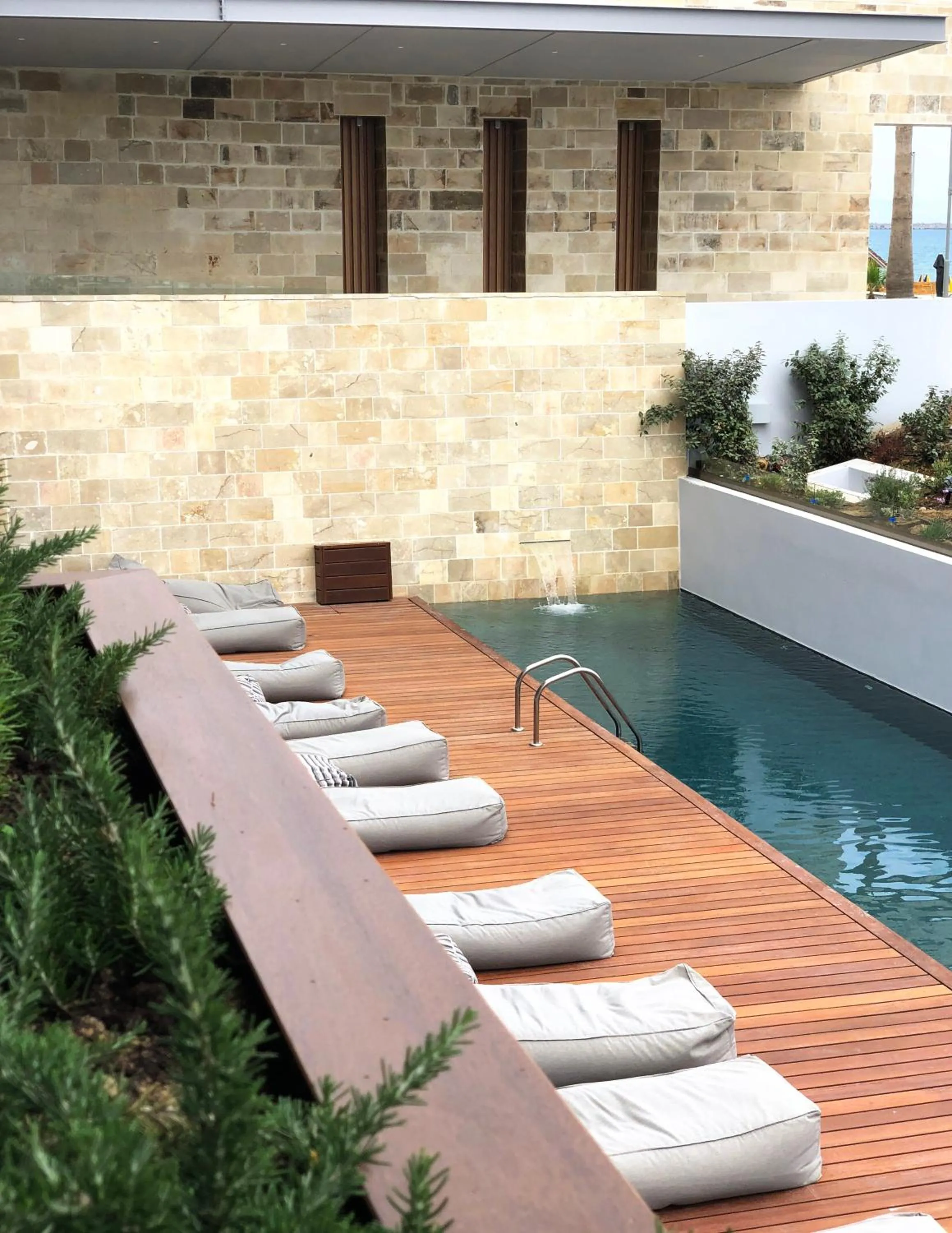 Ikones Seafront Luxury Suites