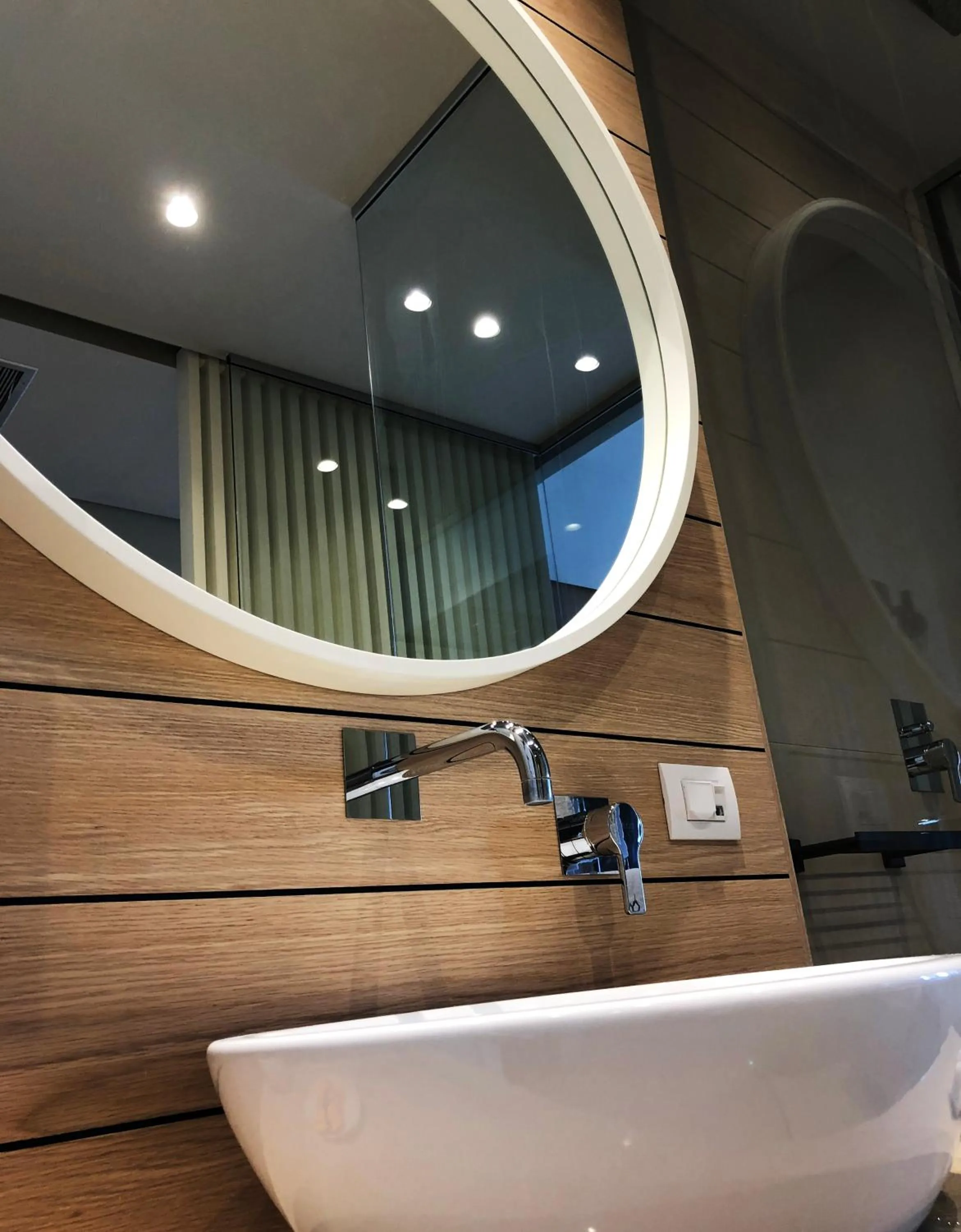 Ikones Seafront Luxury Suites