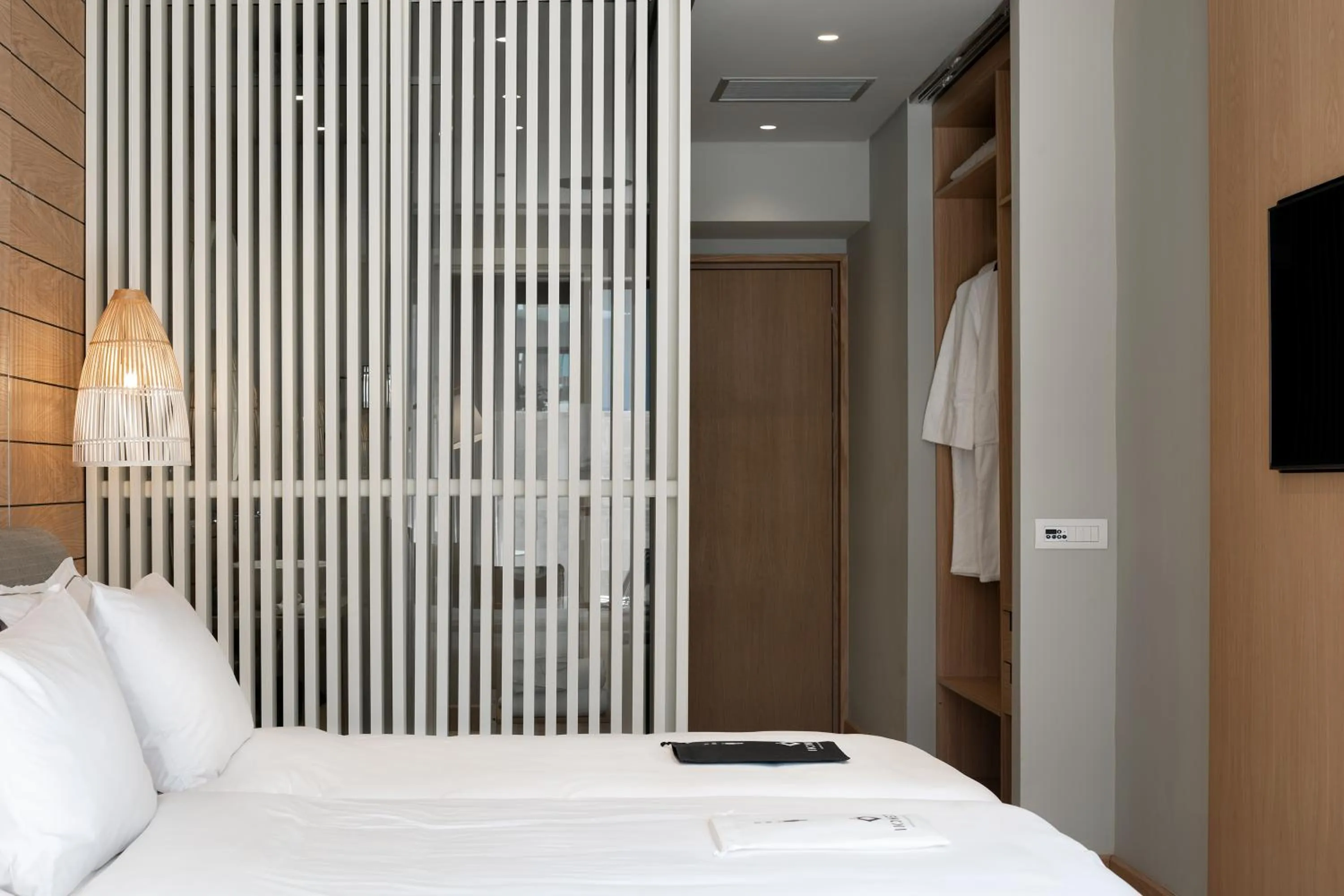 Ikones Seafront Luxury Suites