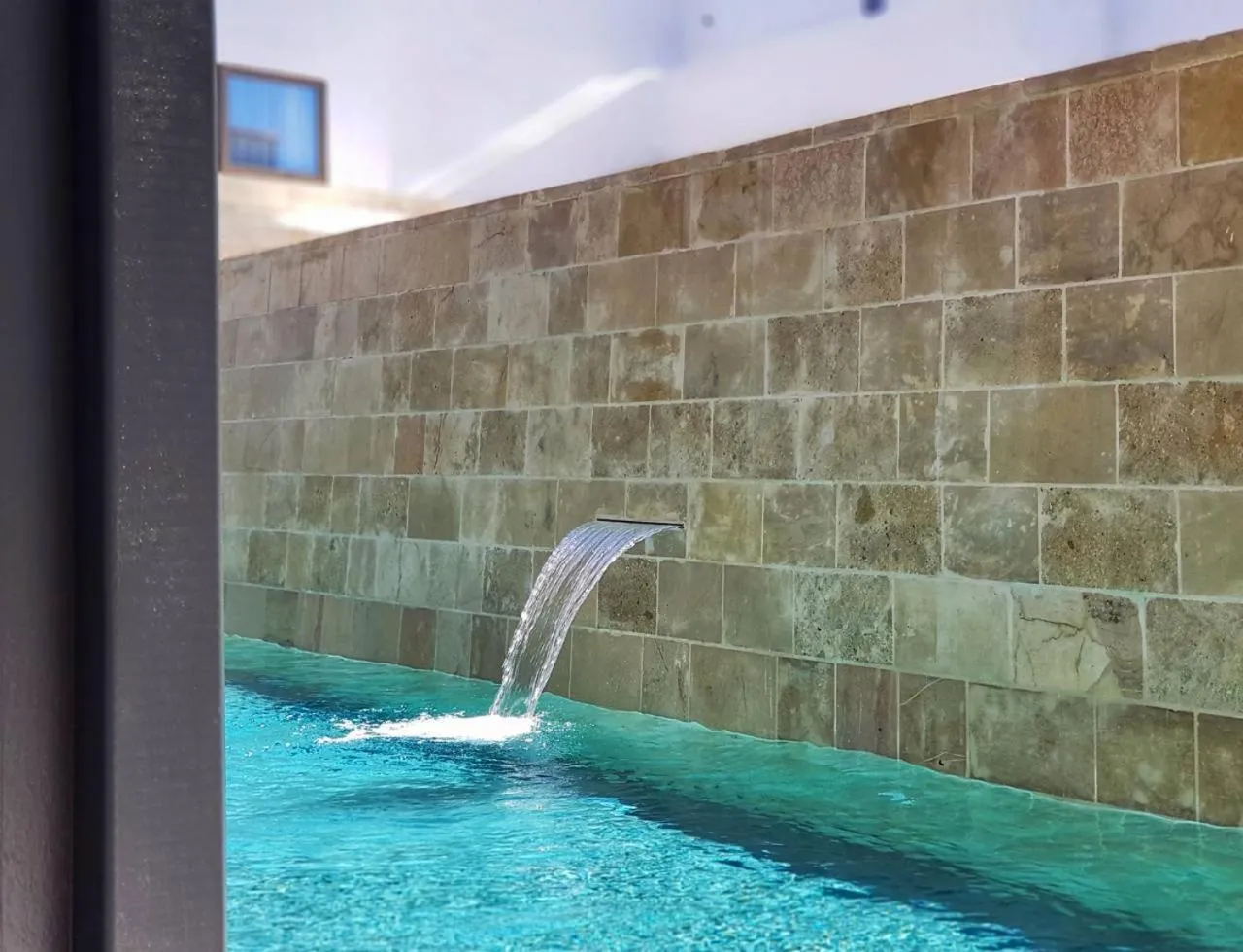 Ikones Seafront Luxury Suites