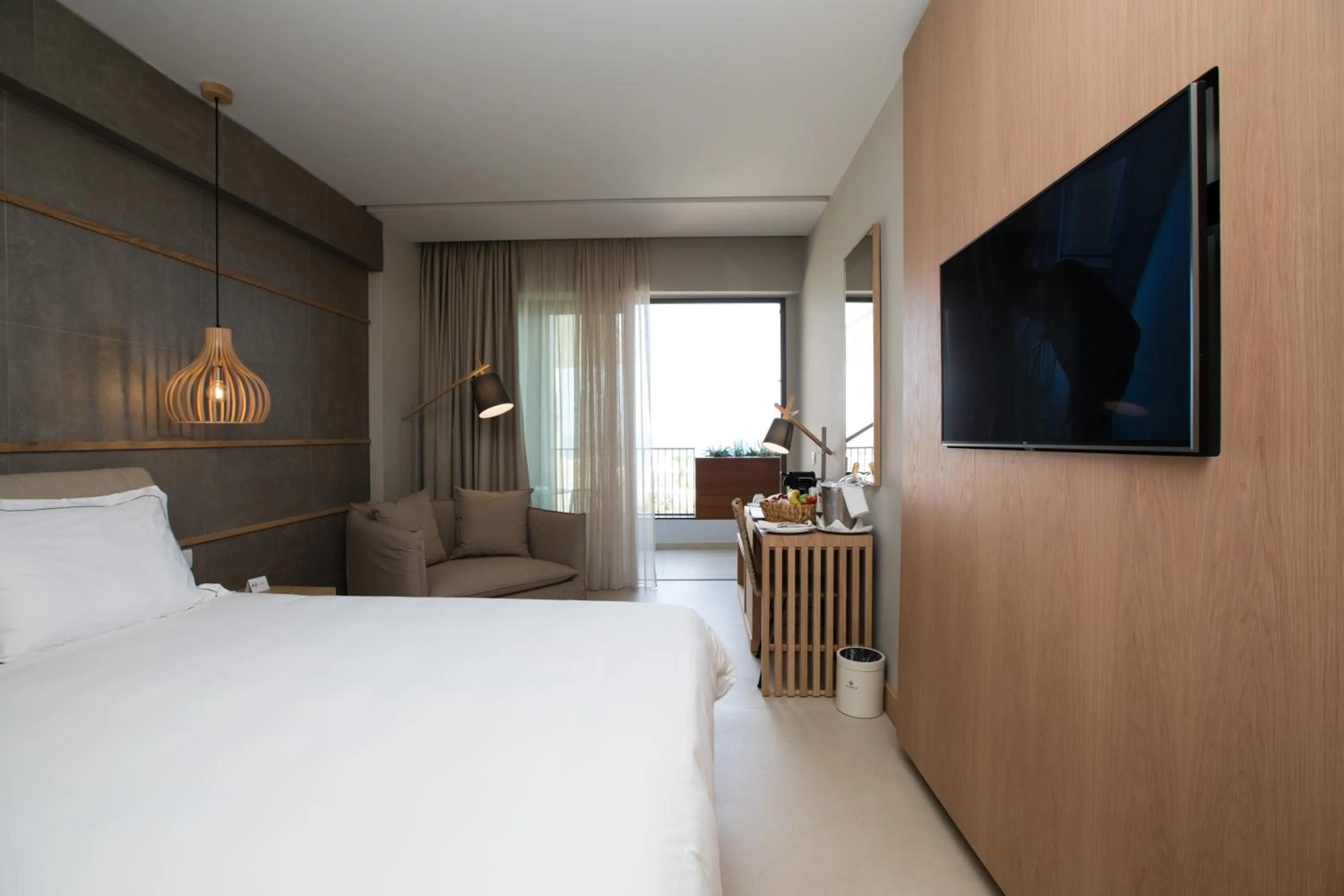 Ikones Seafront Luxury Suites