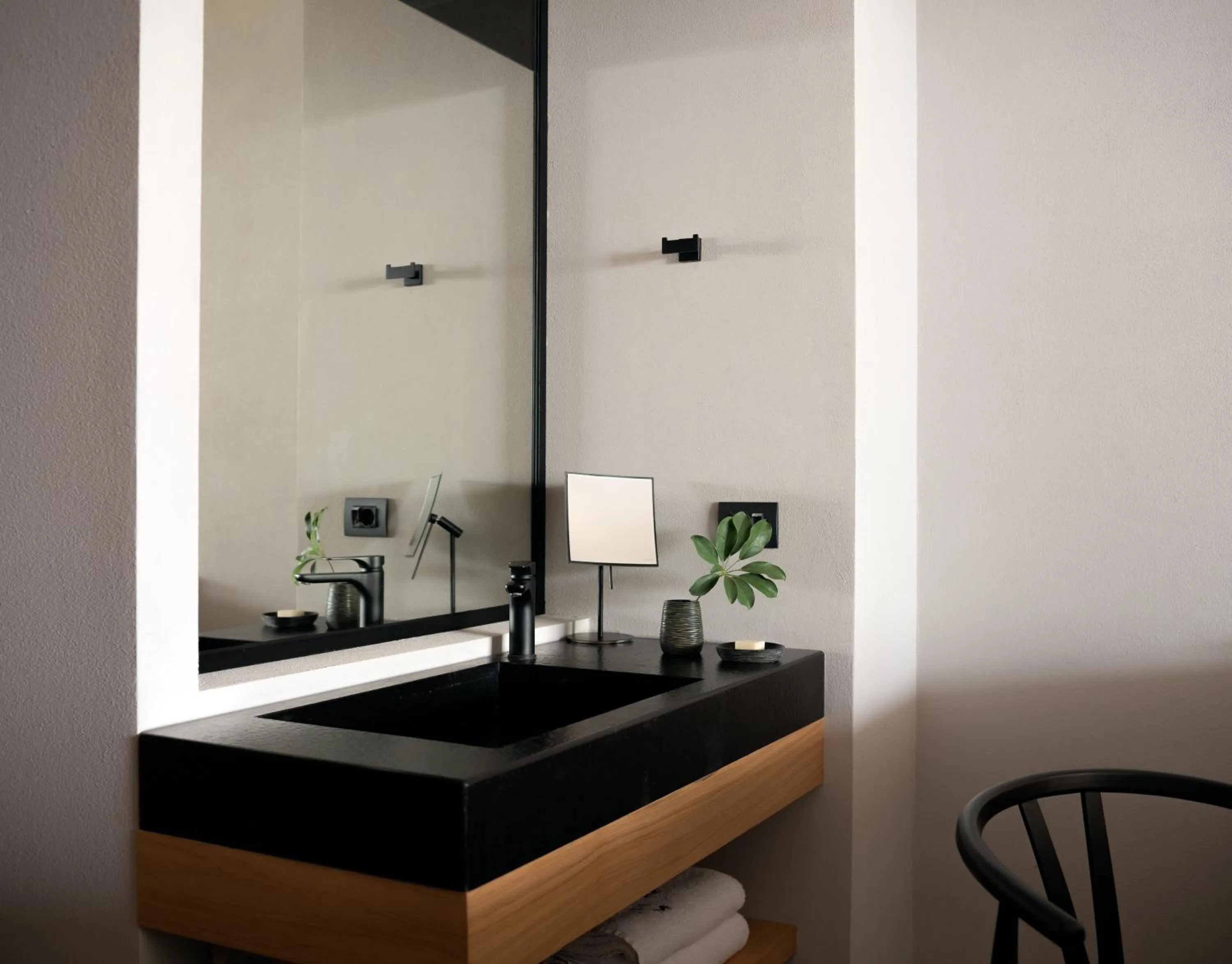 Ikones Seafront Luxury Suites