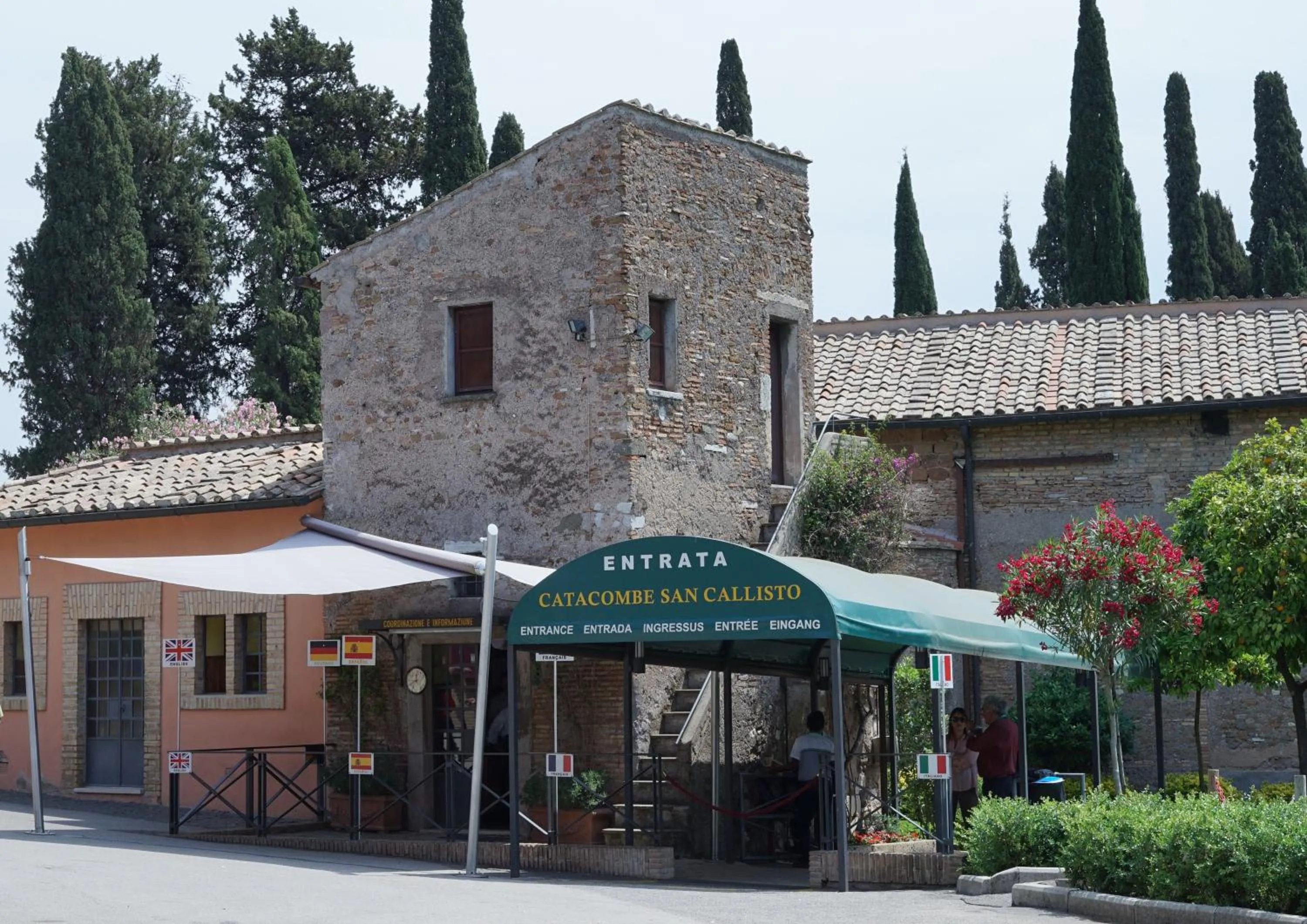Nearby landmark in Duca's House