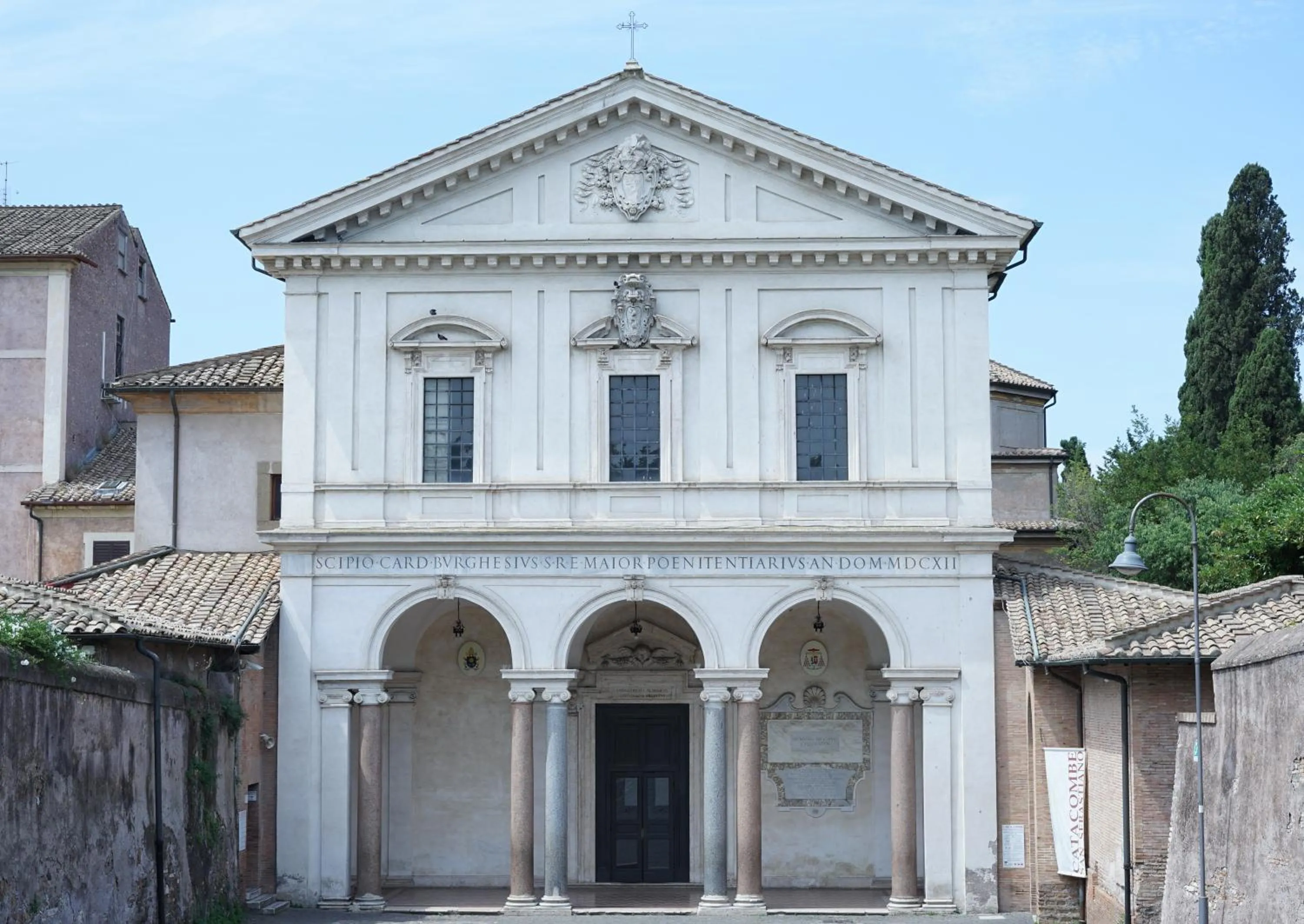 Nearby landmark in Duca's House