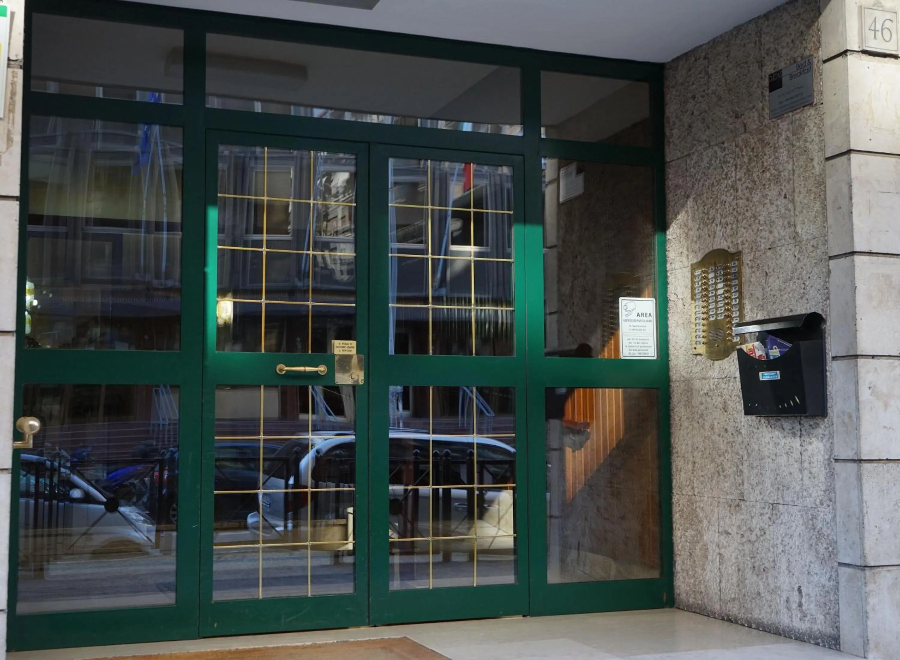 Facade/entrance in Duca's House