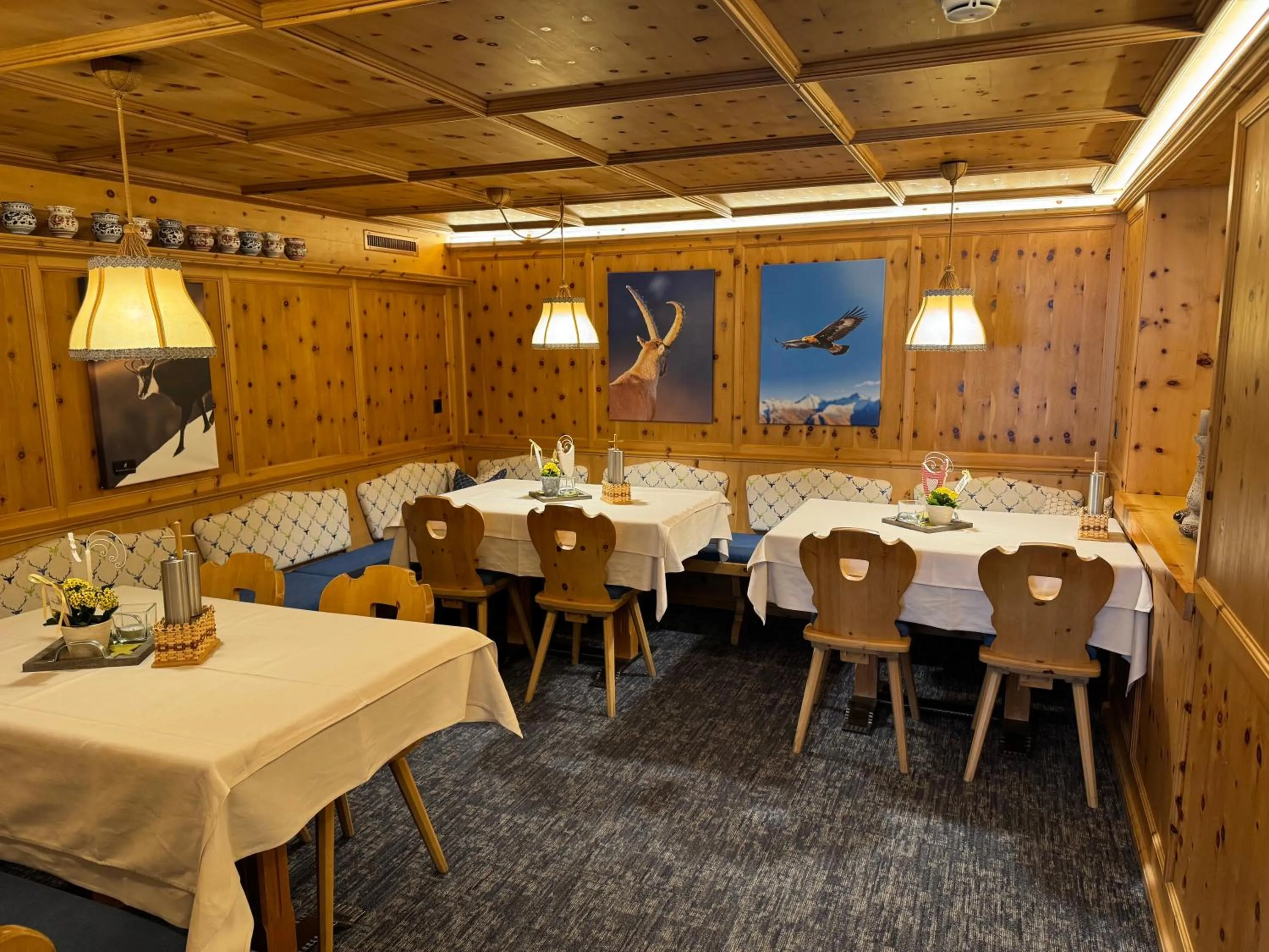 Restaurant/places to eat in Sonnenhotel Soldanella Sonneck