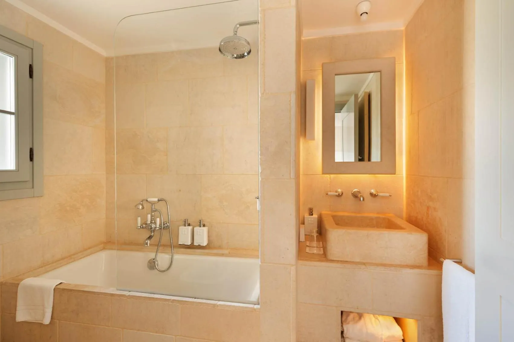 Bath in Borgo Egnazia