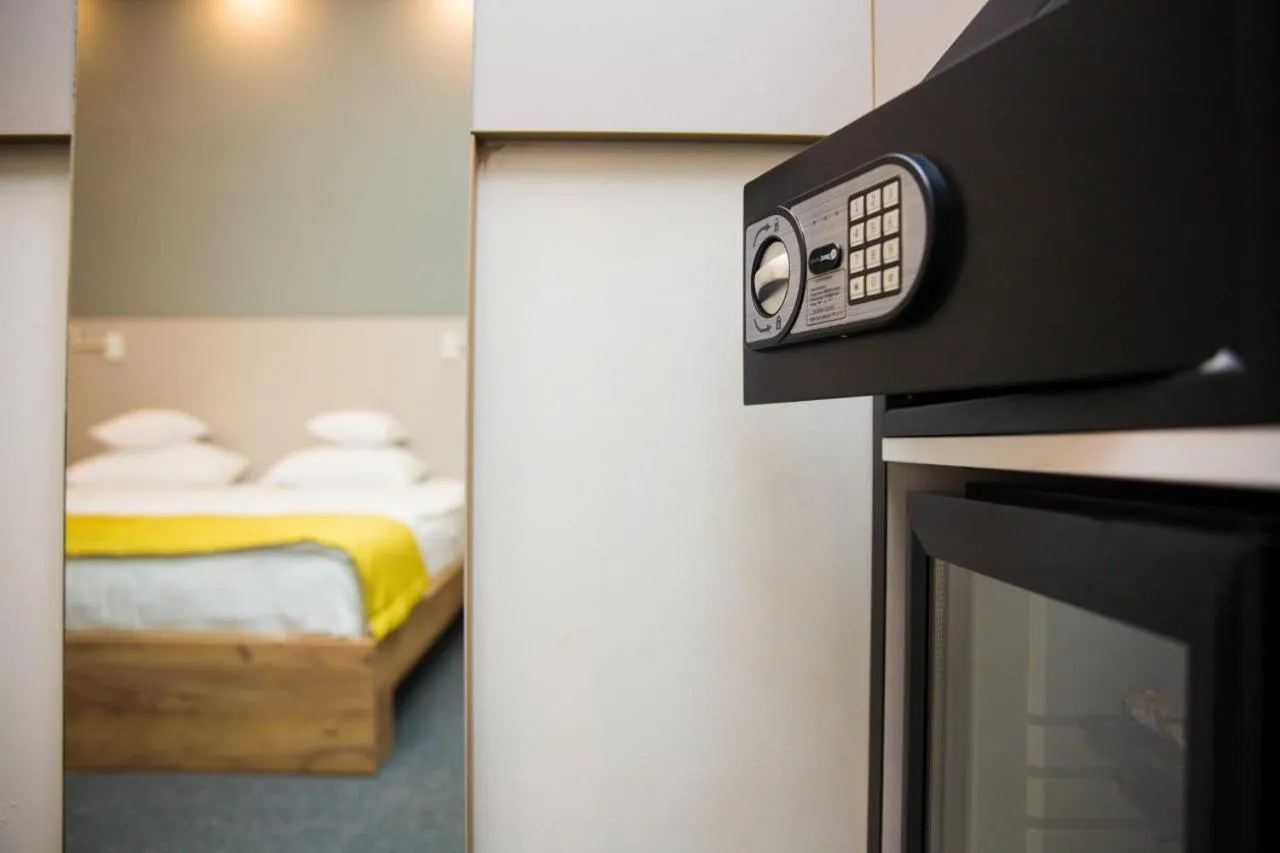 Bed in Hotel Bistrita