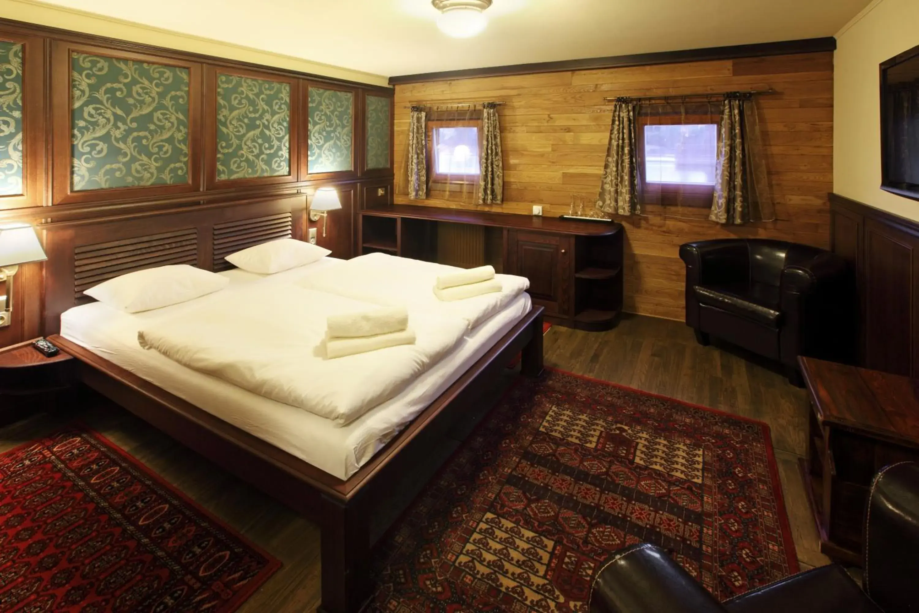 Executive Double Room in Boat Hotel Matylda Executive Double Room in Boat Hotel Matylda