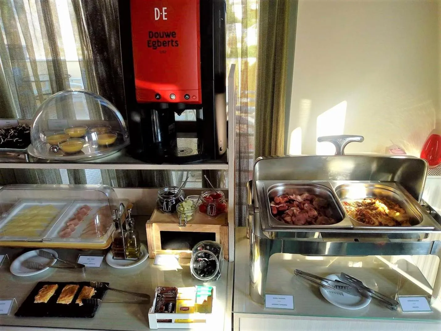 Food in Amfitriti Palazzo