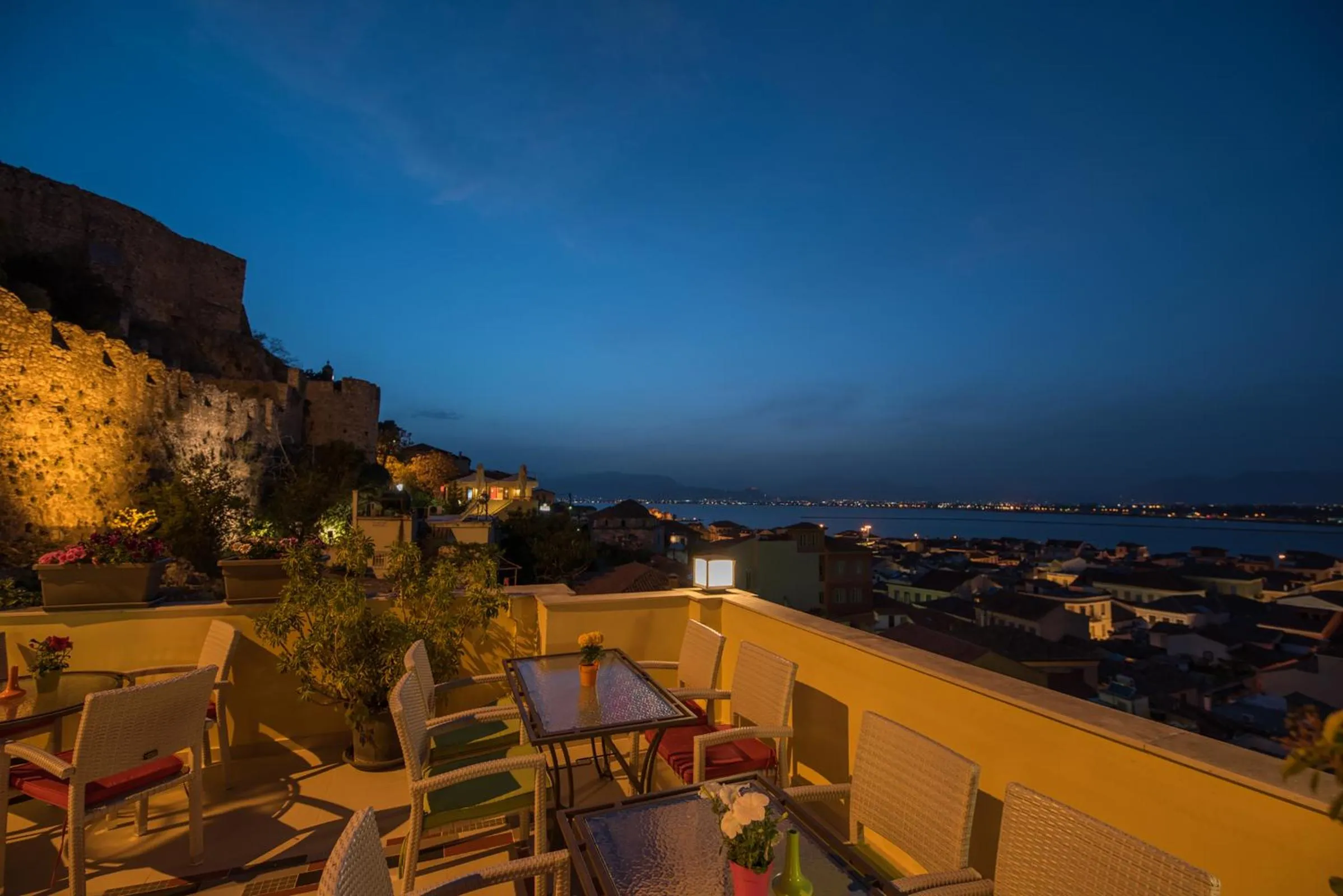 Night in Amfitriti Palazzo