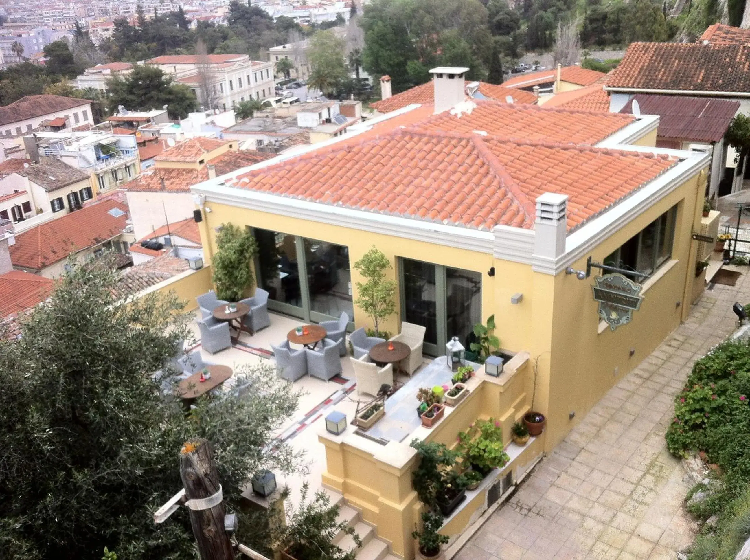 Property building in Amfitriti Palazzo Property building in Amfitriti Palazzo