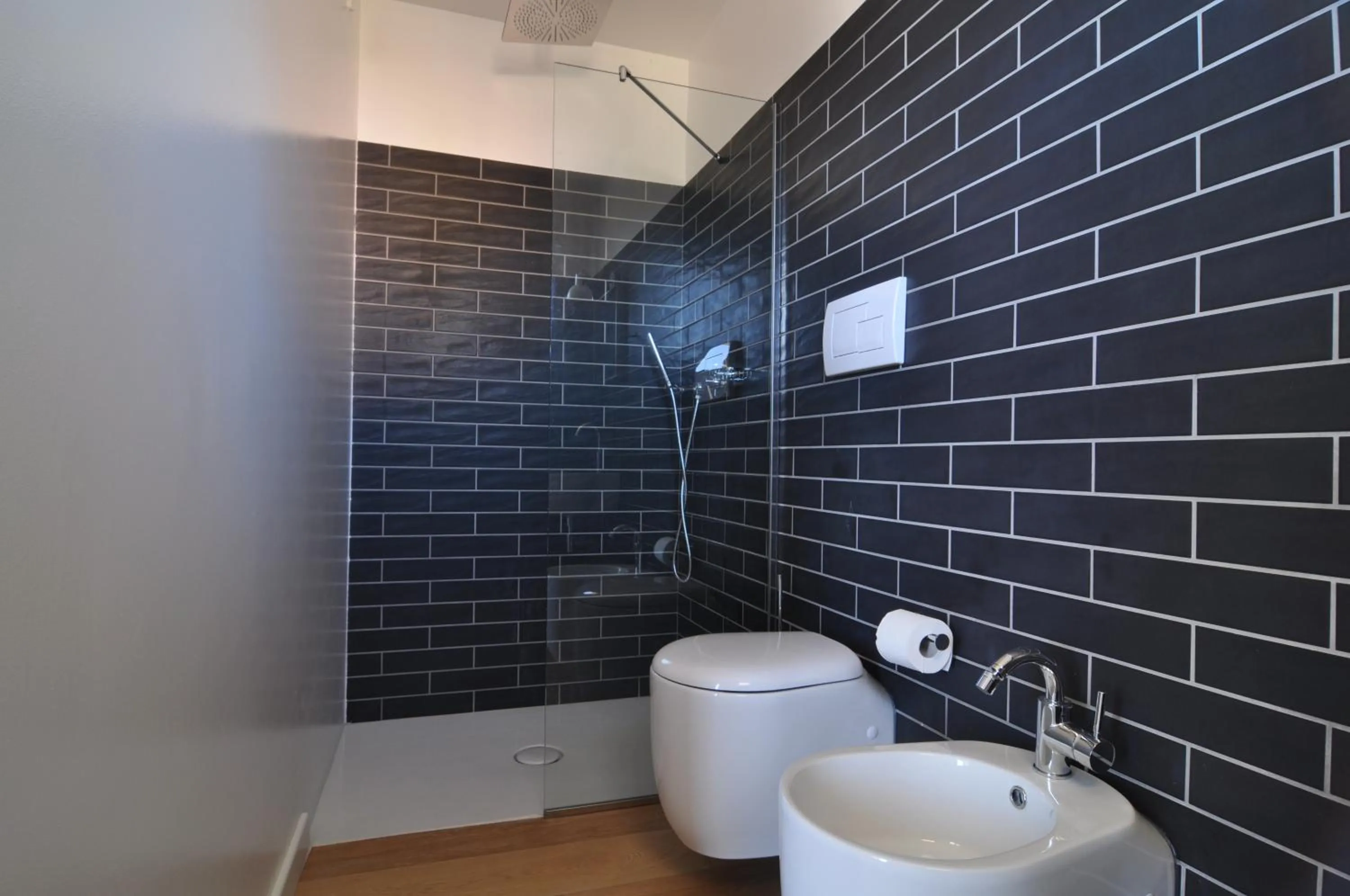 Shower in Teku Sardinia Boutique Hotel