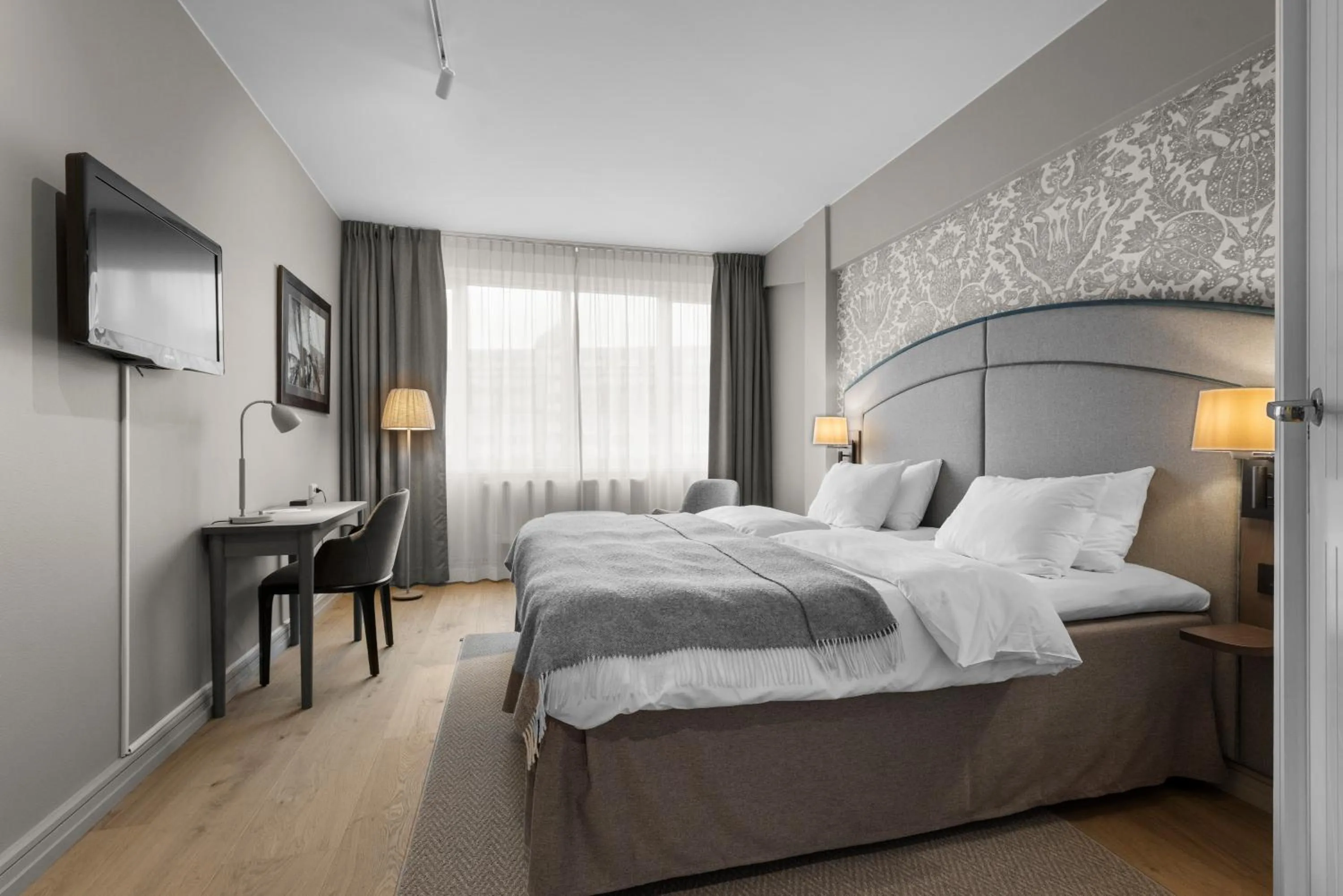 Bedroom, Bed in Home Hotel Bastion