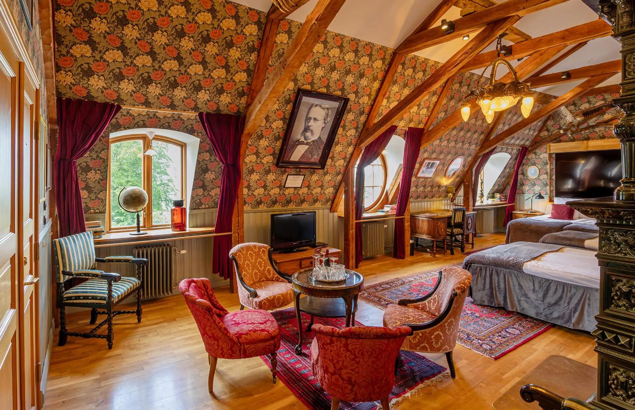 Bed in Hotell Gästis