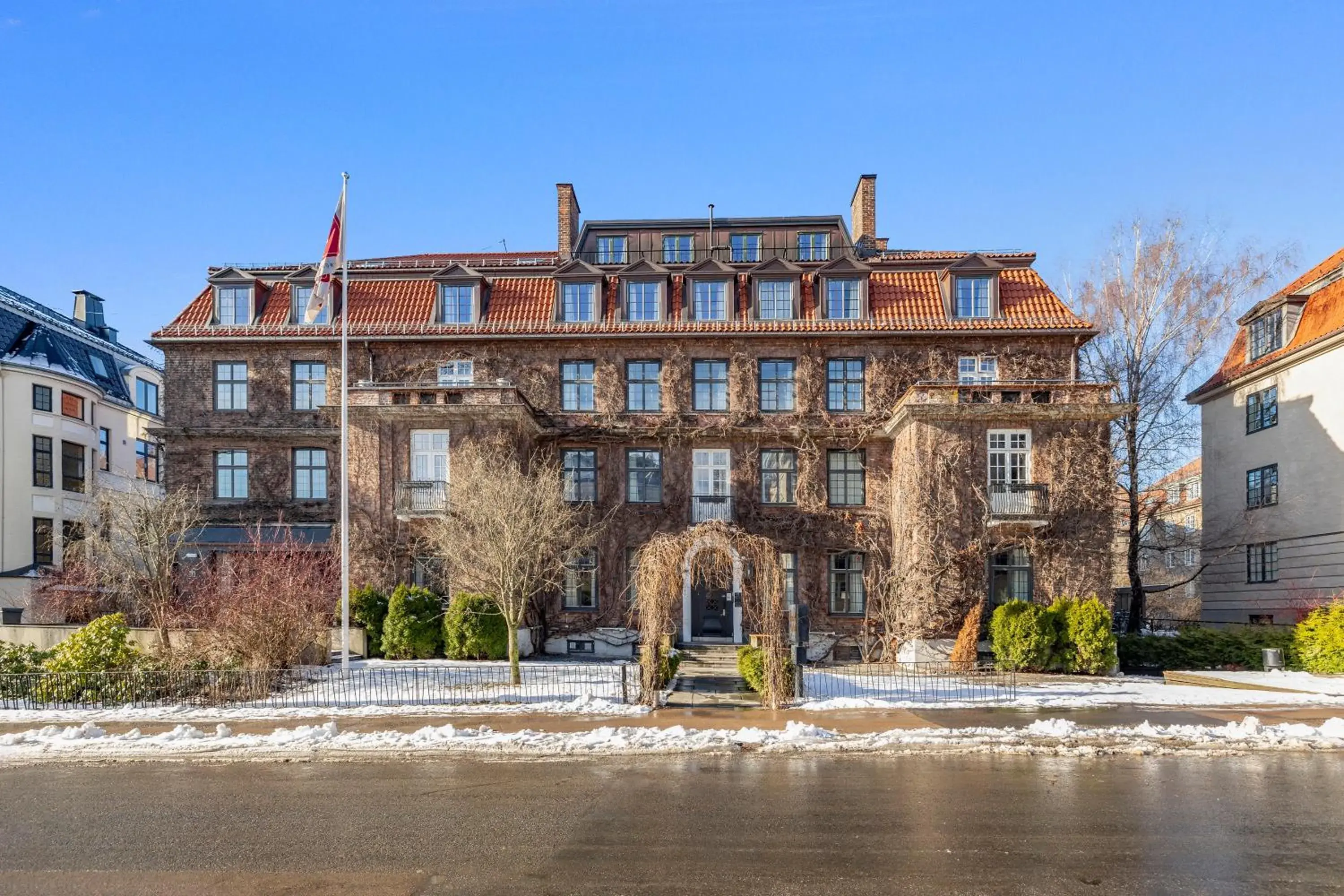 Facade/entrance in Home Hotel Gabelshus Facade/entrance in Home Hotel Gabelshus