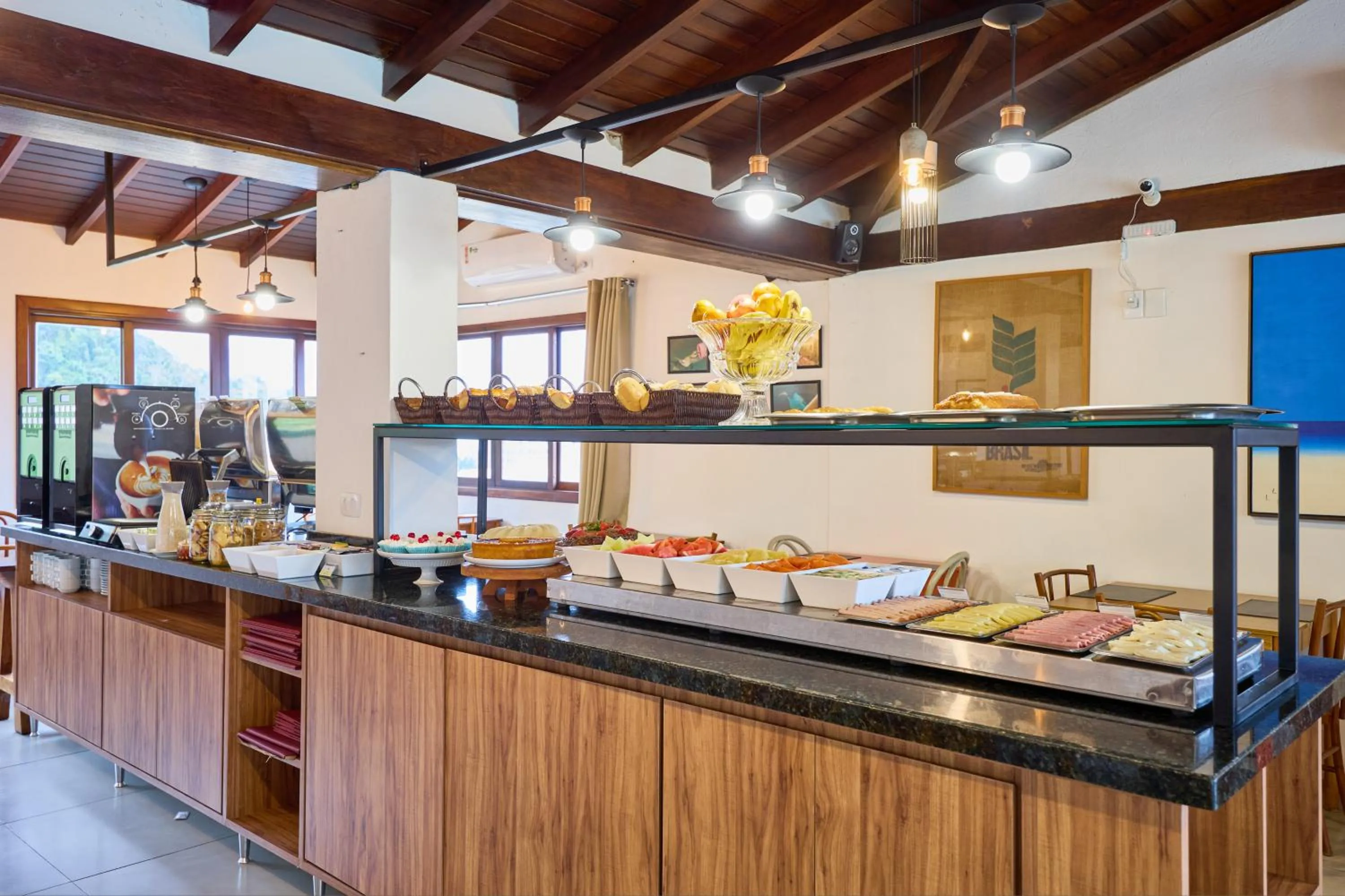 Breakfast in Hotel Coquille