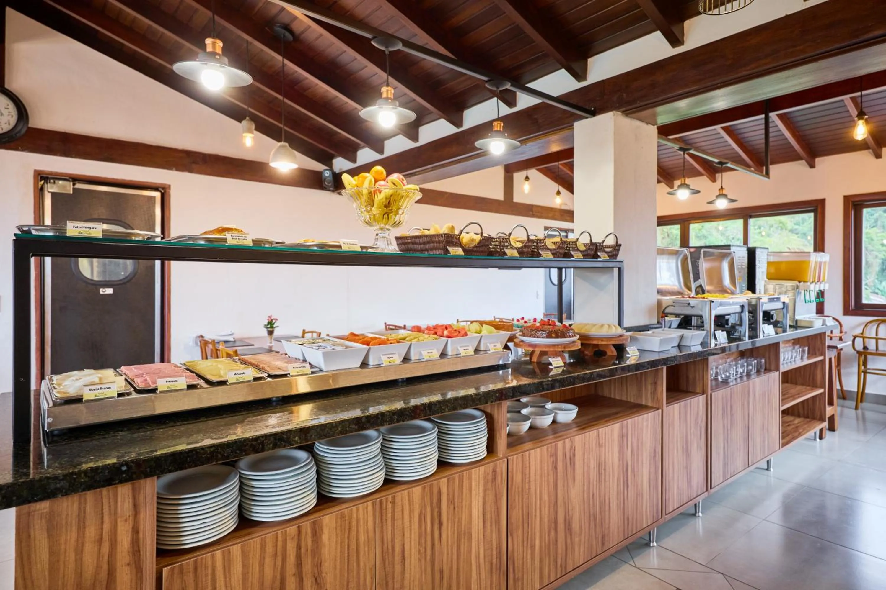 Breakfast in Hotel Coquille