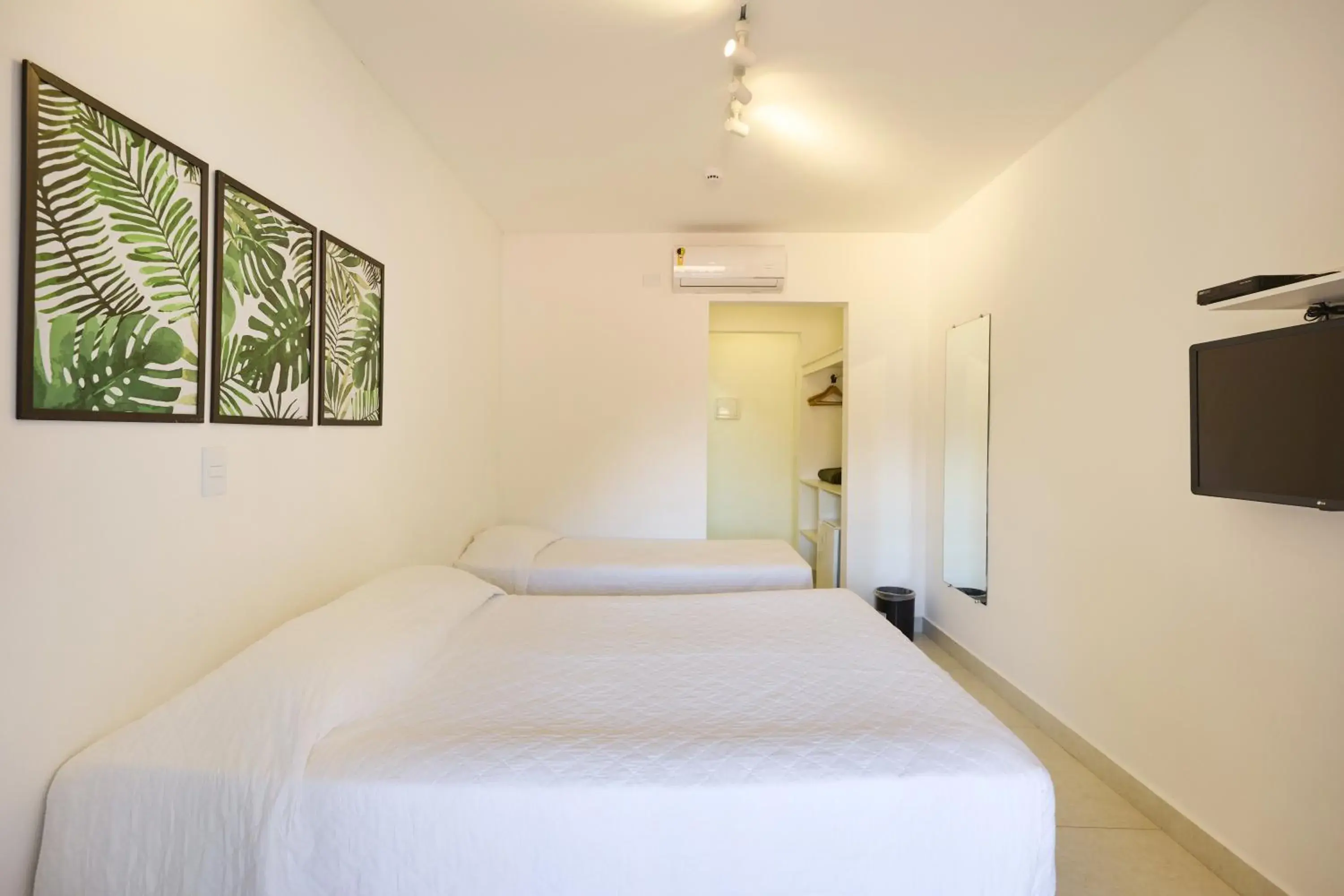 Photo of the whole room, Bed in Hotel Coquille Photo of the whole room, Bed in Hotel Coquille