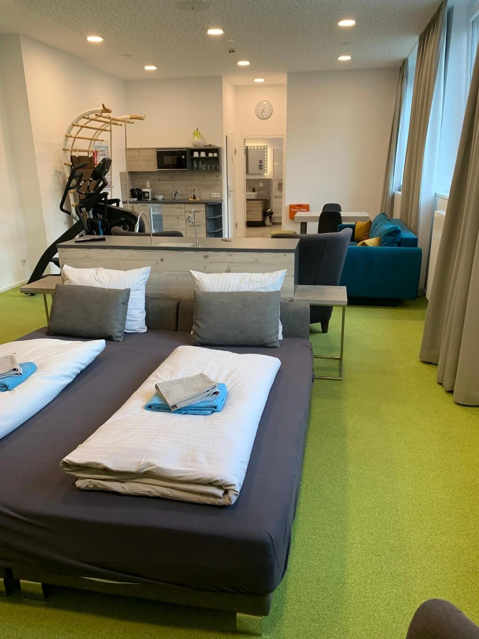 Aparthotel Backstage