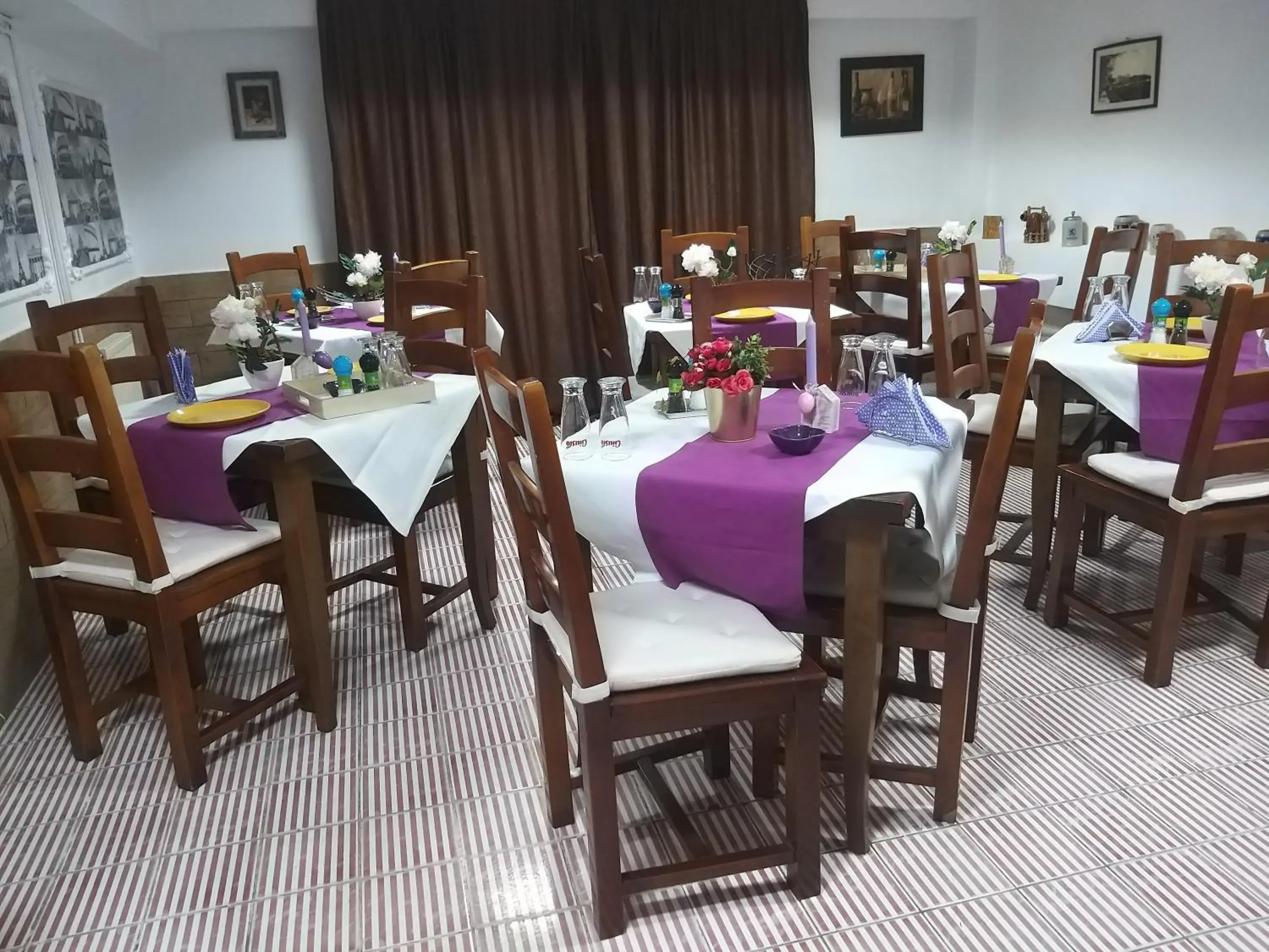 Restaurant/places to eat in La Casa Nord Restaurant/places to eat in La Casa Nord