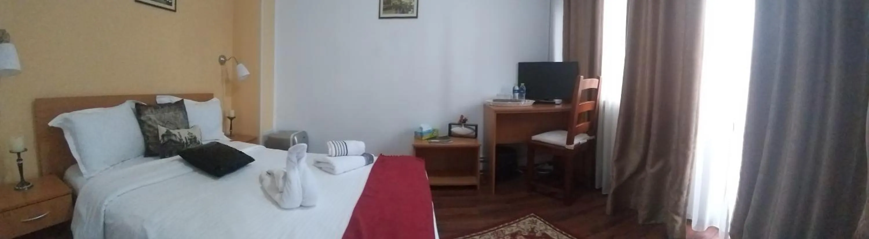 Photo of the whole room, Bed in La Casa Nord