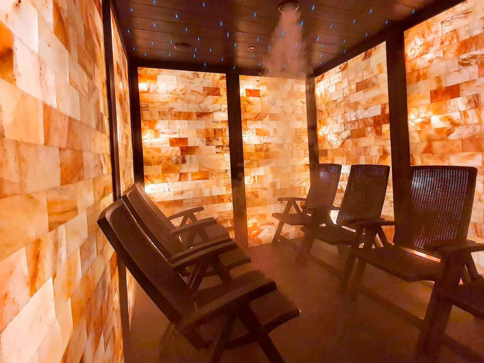 Spa and wellness centre/facilities in Villa Delfin Spa