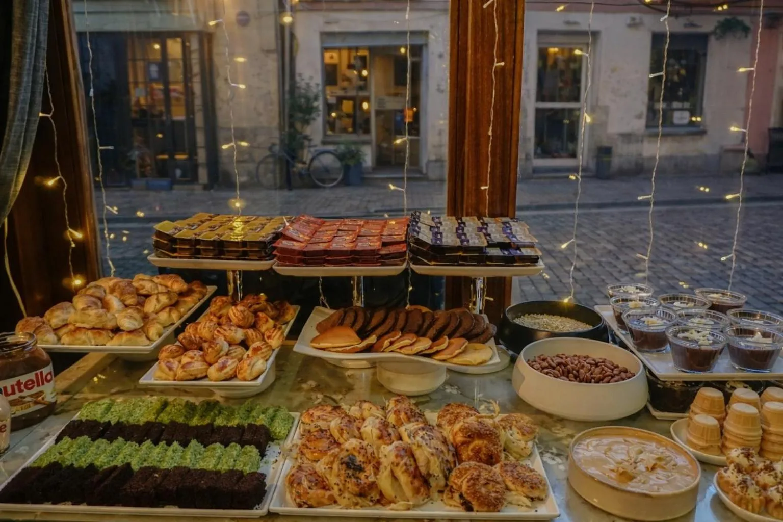 Raymond Hotel Old City