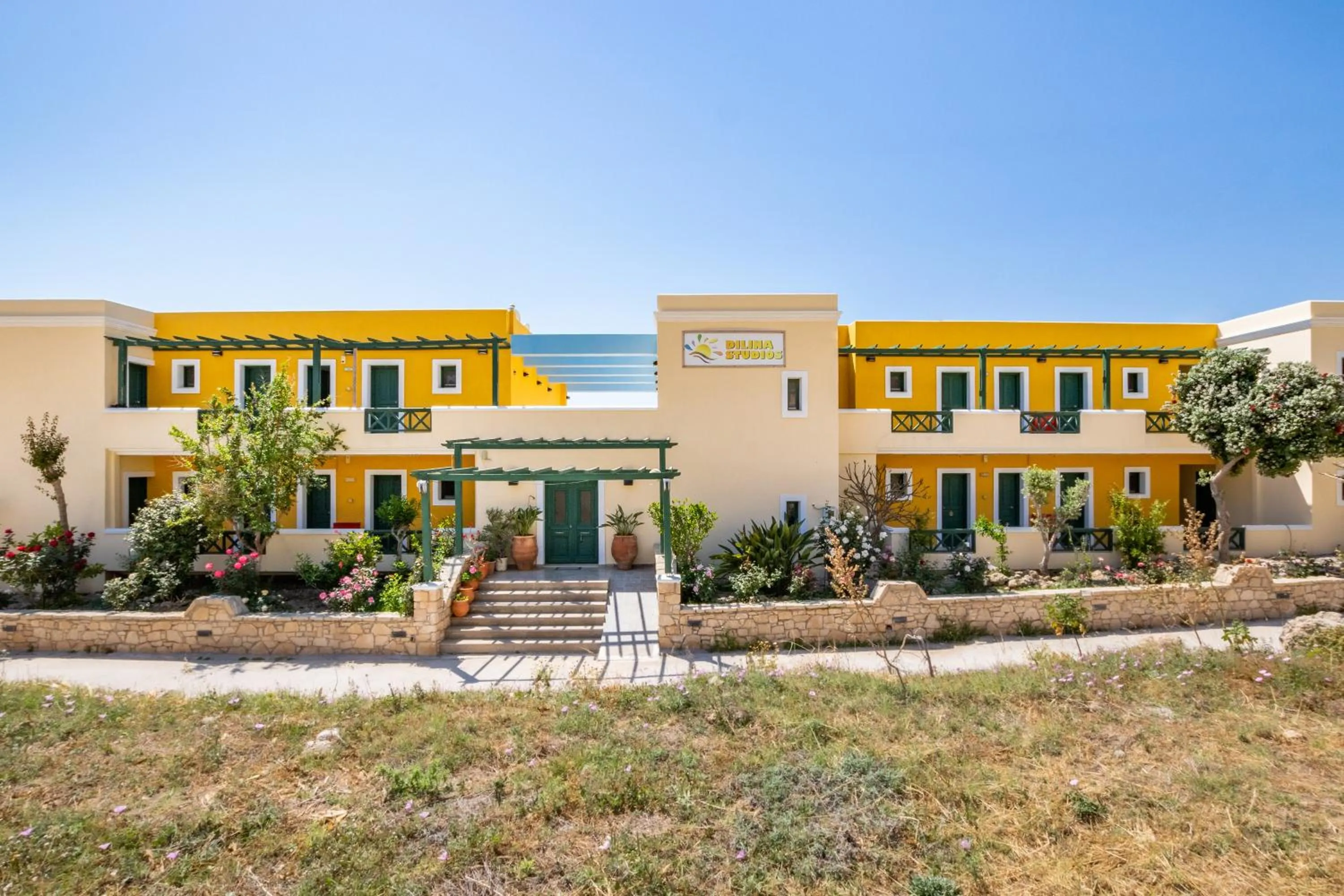 Property building in Dilina Studios