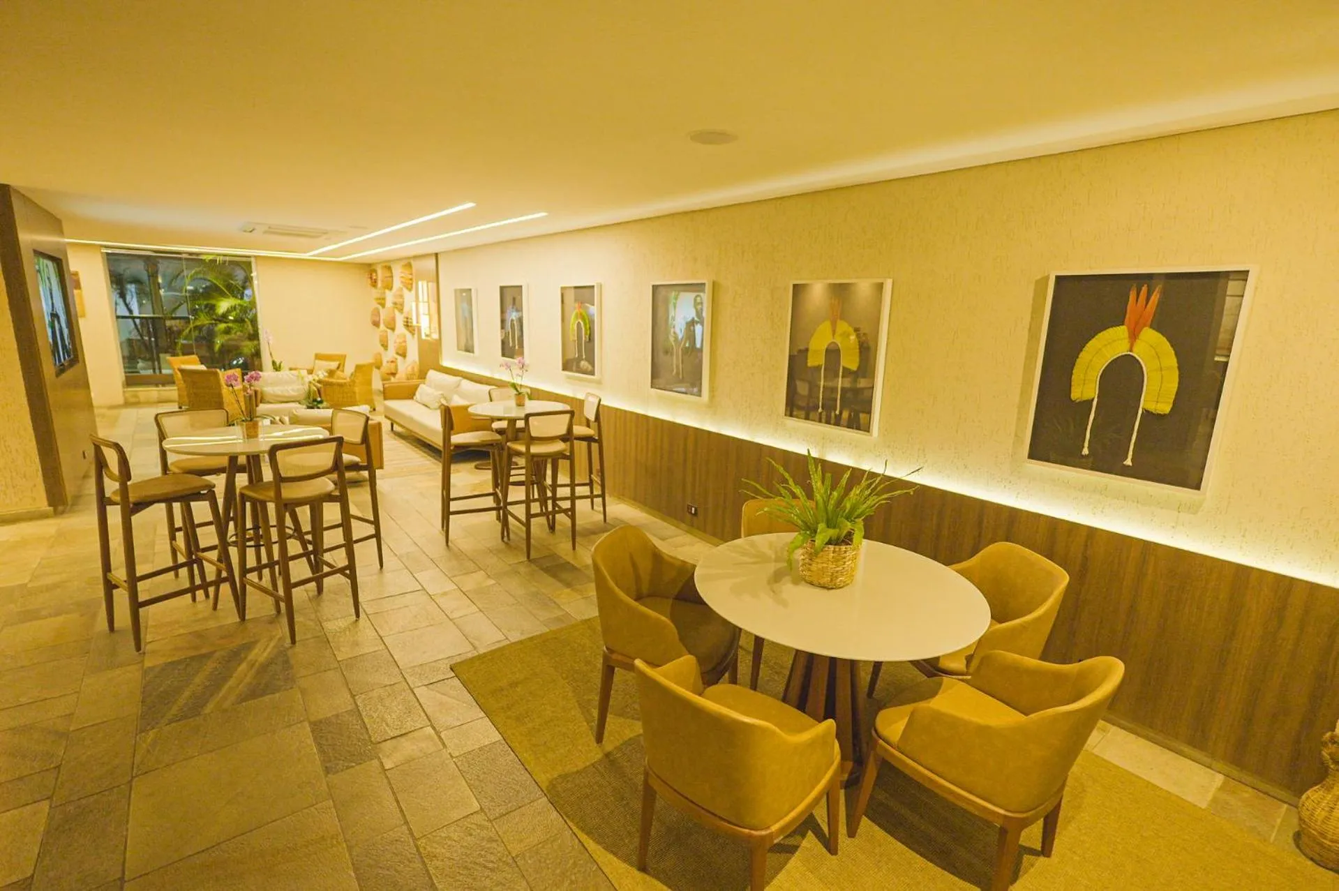 Restaurant/places to eat in Ferraretto Guarujá Hotel & Spa