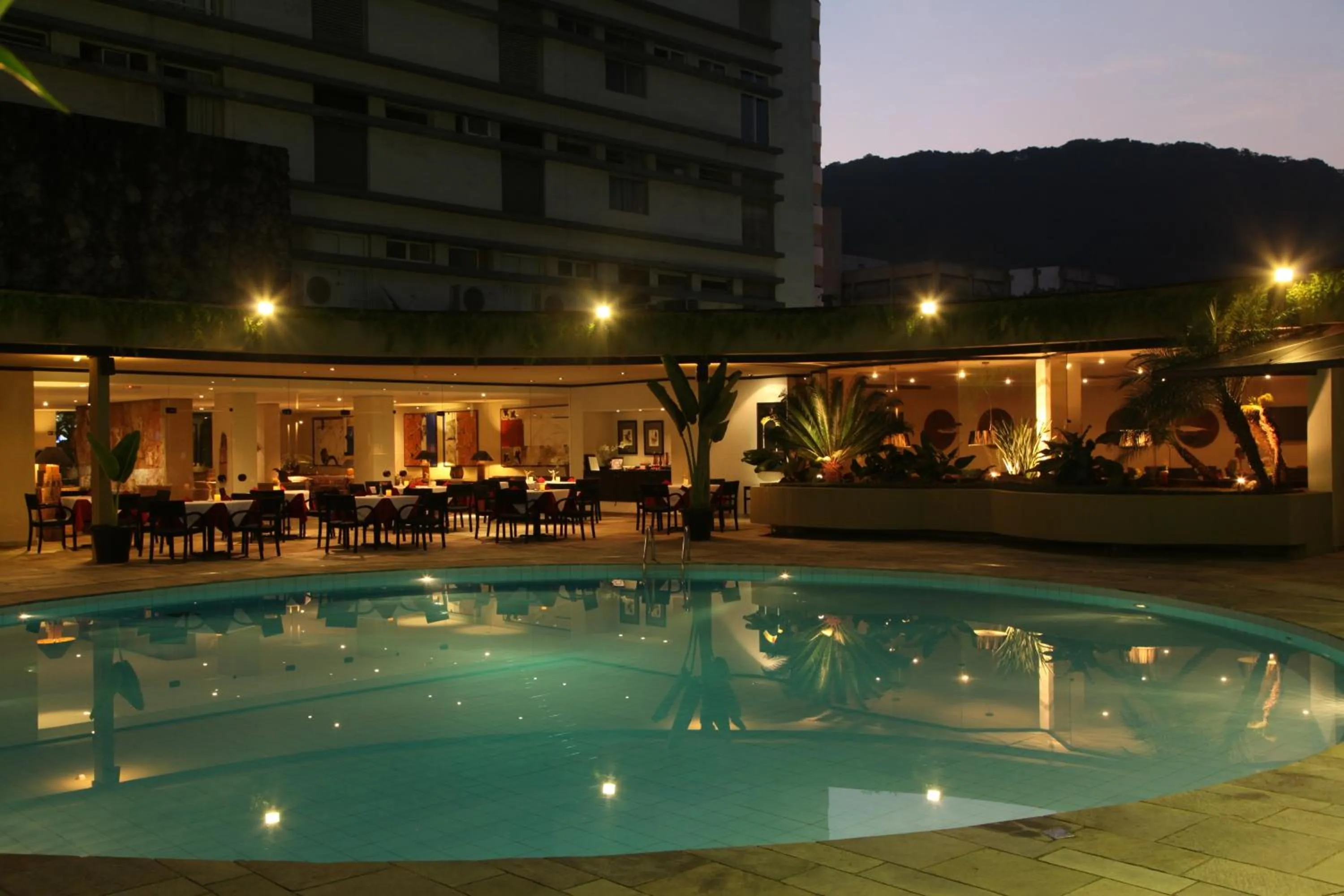 Swimming pool in Ferraretto Guarujá Hotel & Spa
