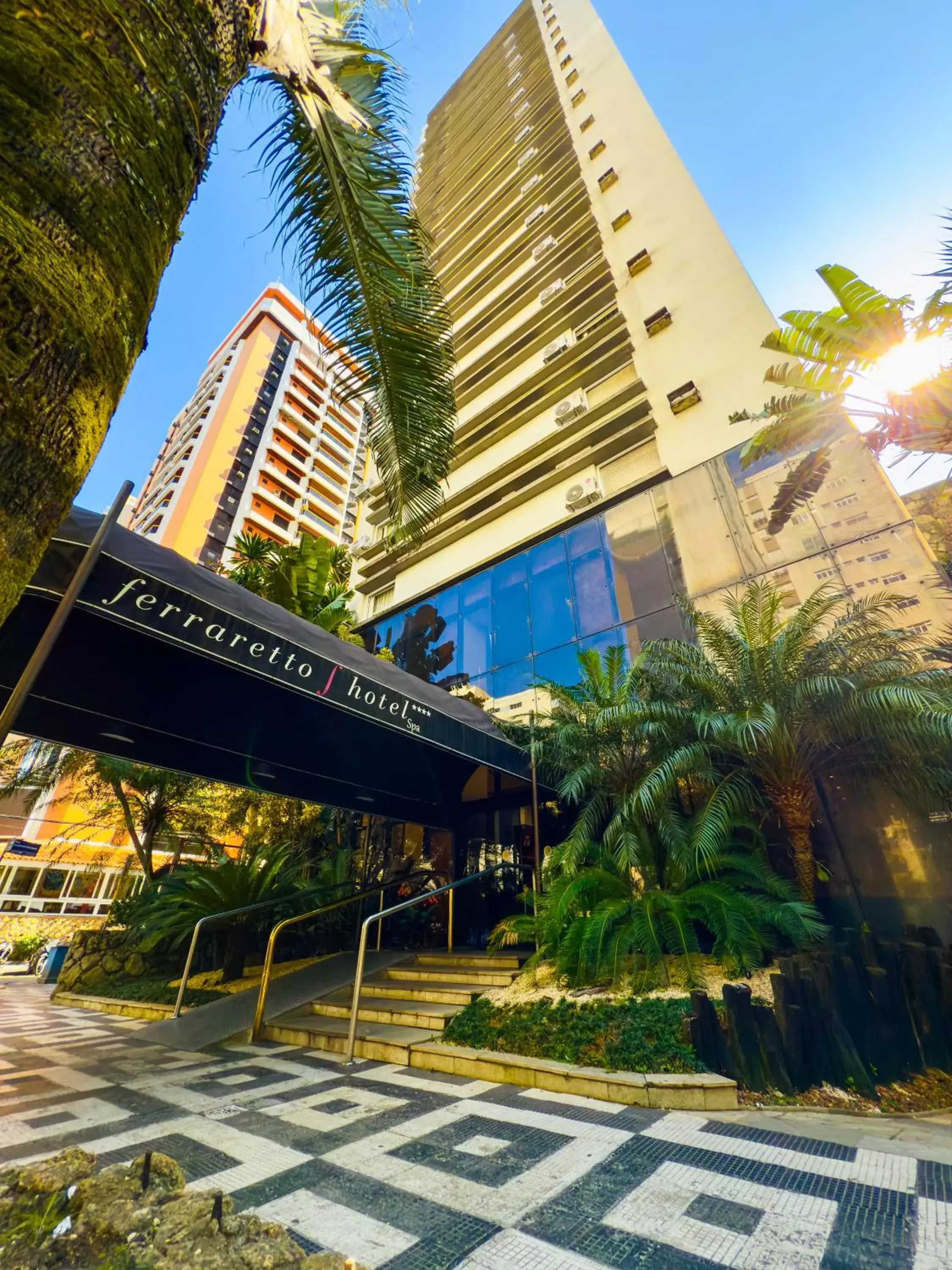 Property building in Ferraretto Guarujá Hotel & Spa Property building in Ferraretto Guarujá Hotel & Spa