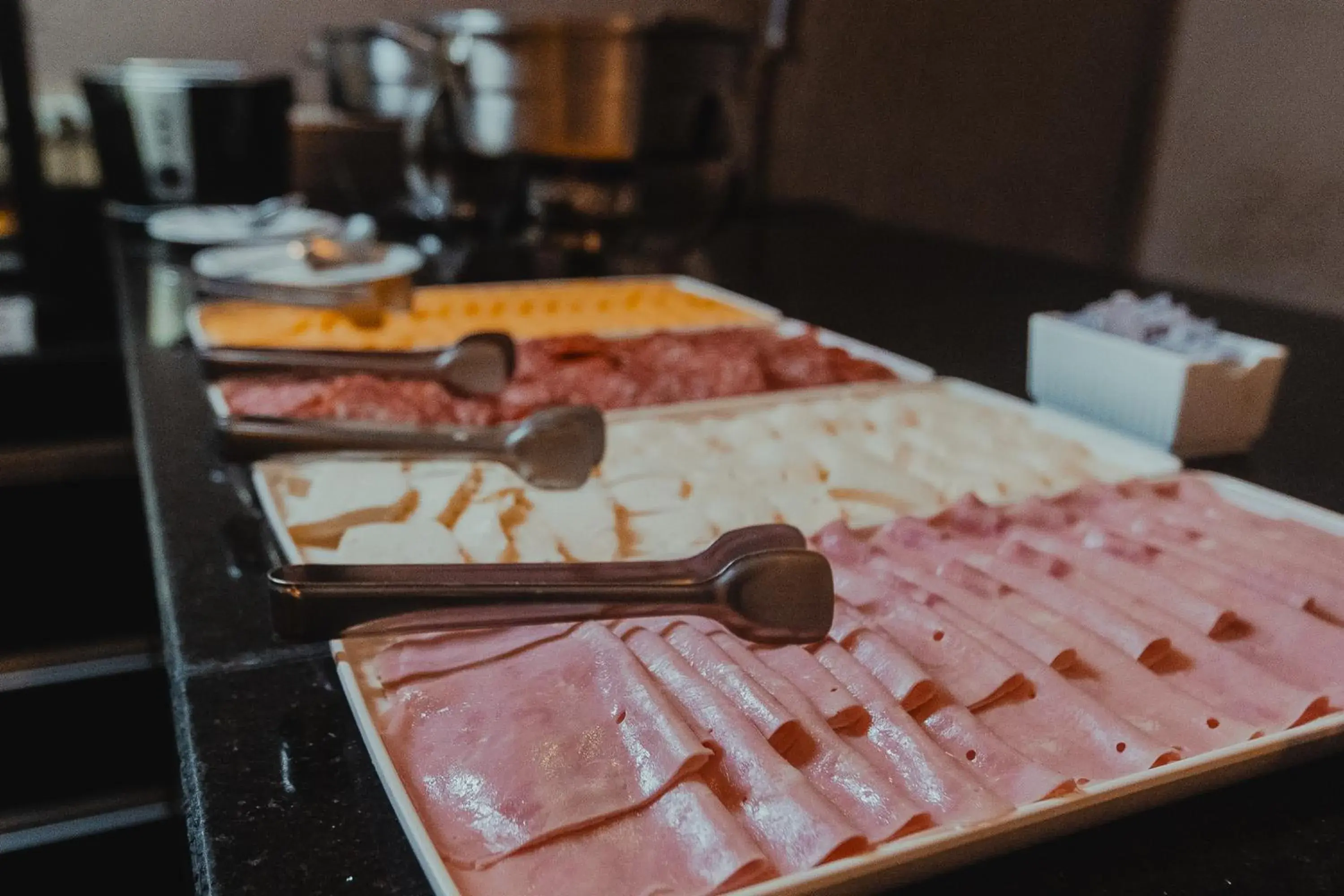 Breakfast in Ferraretto Guarujá Hotel & Spa Breakfast in Ferraretto Guarujá Hotel & Spa