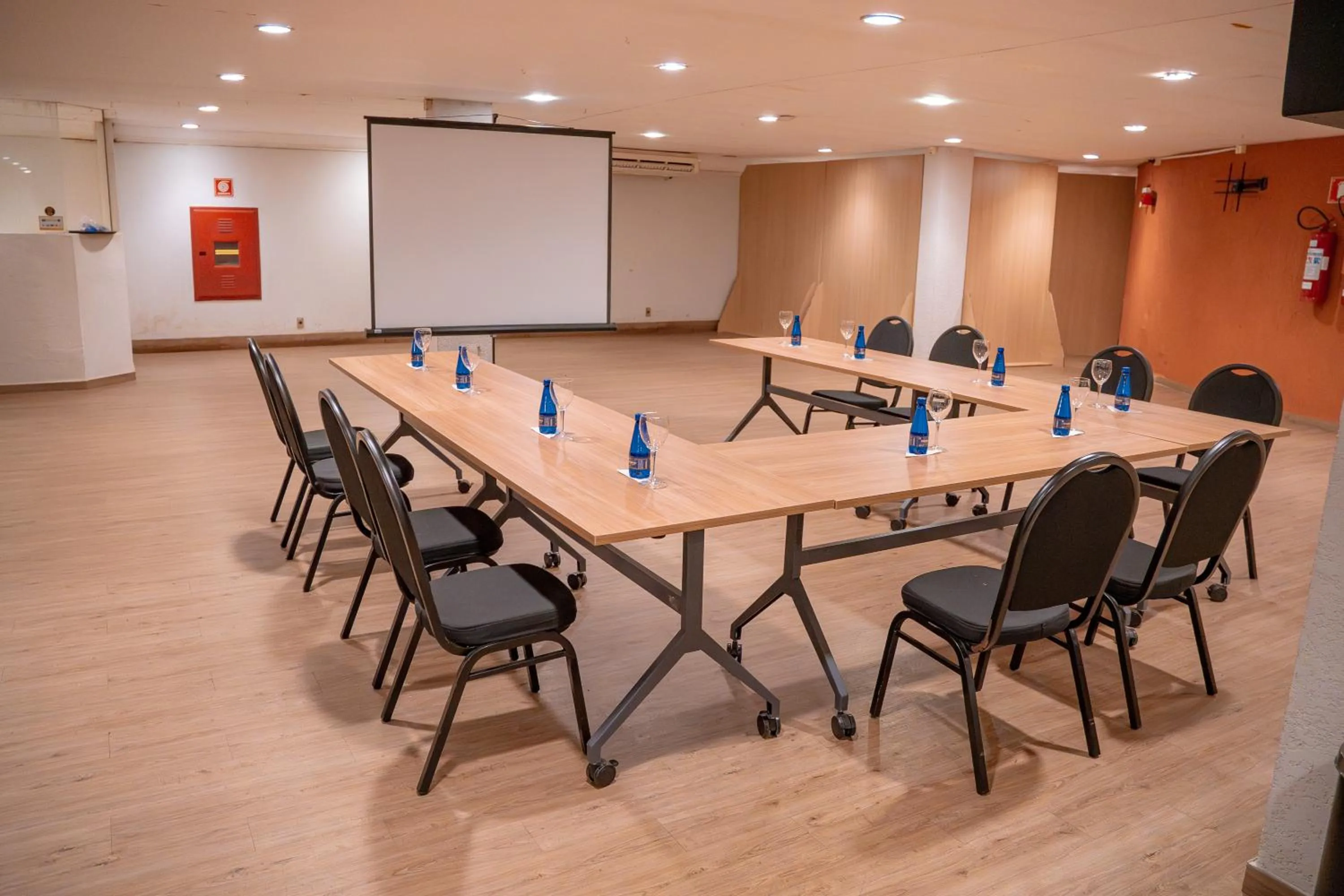 Meeting/conference room in Ferraretto Guarujá Hotel & Spa