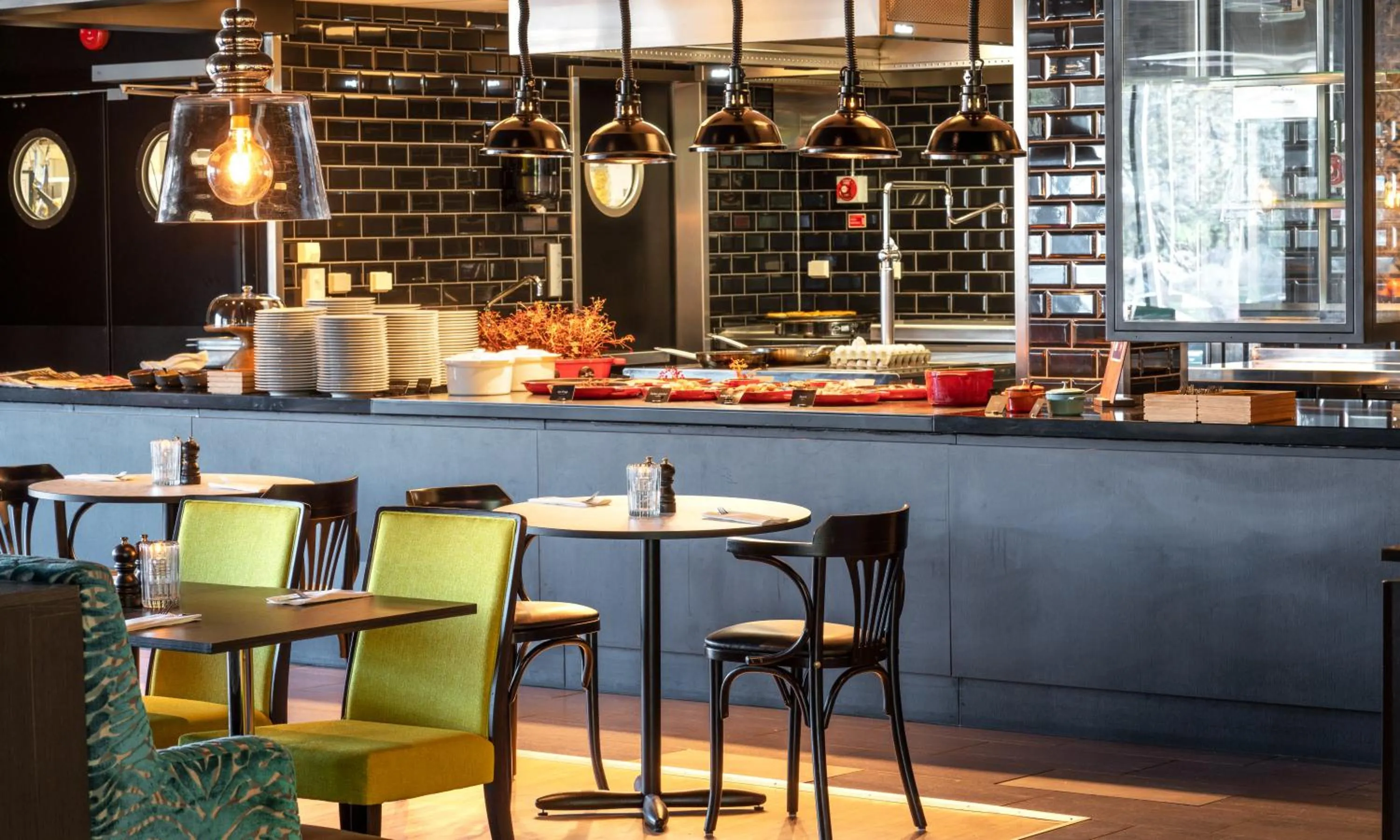 Restaurant/Places to Eat in Thon Hotel Triaden