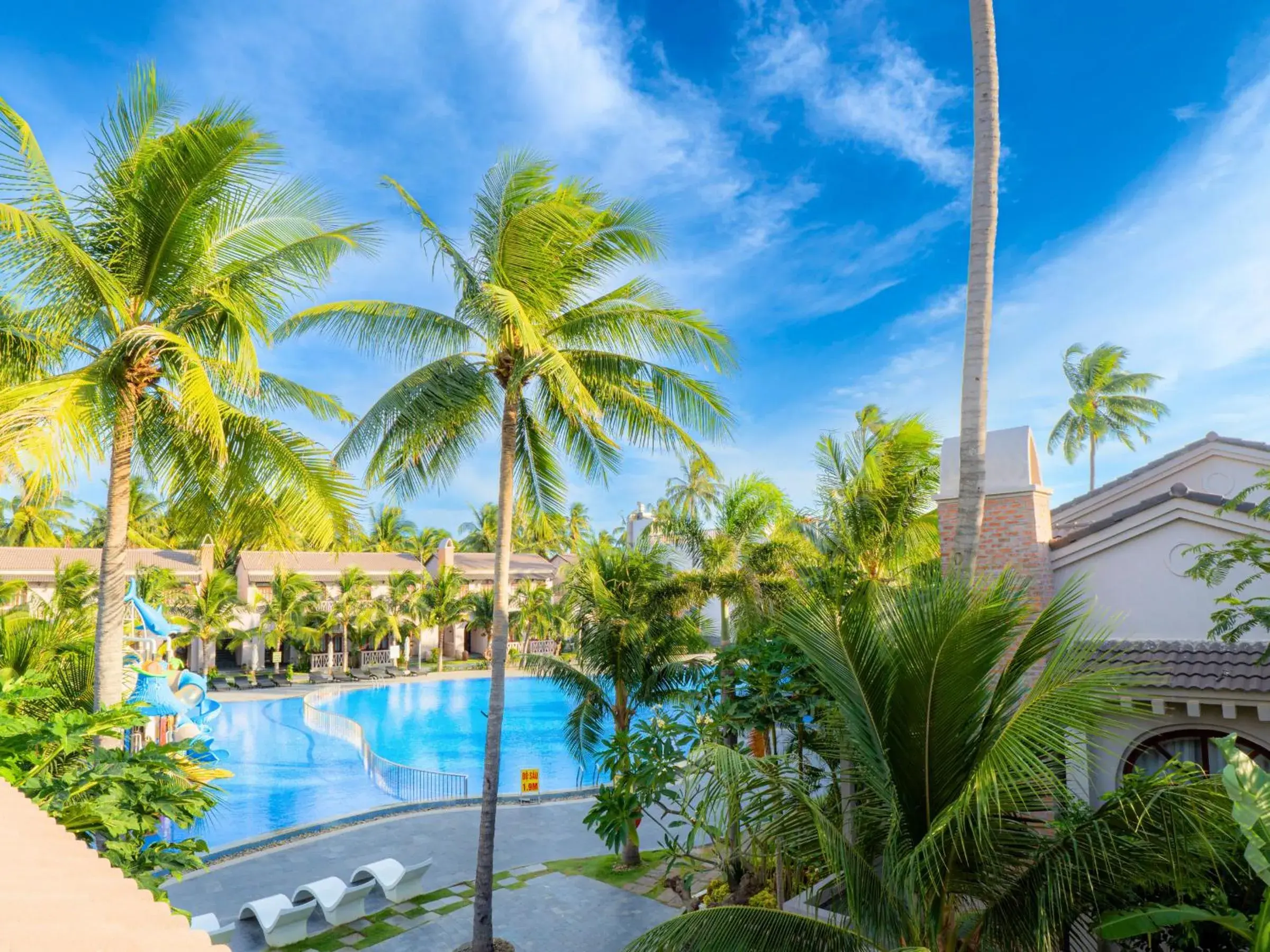 Swimming pool in Le' VIVA Resort Mui Ne Swimming pool in Le' VIVA Resort Mui Ne