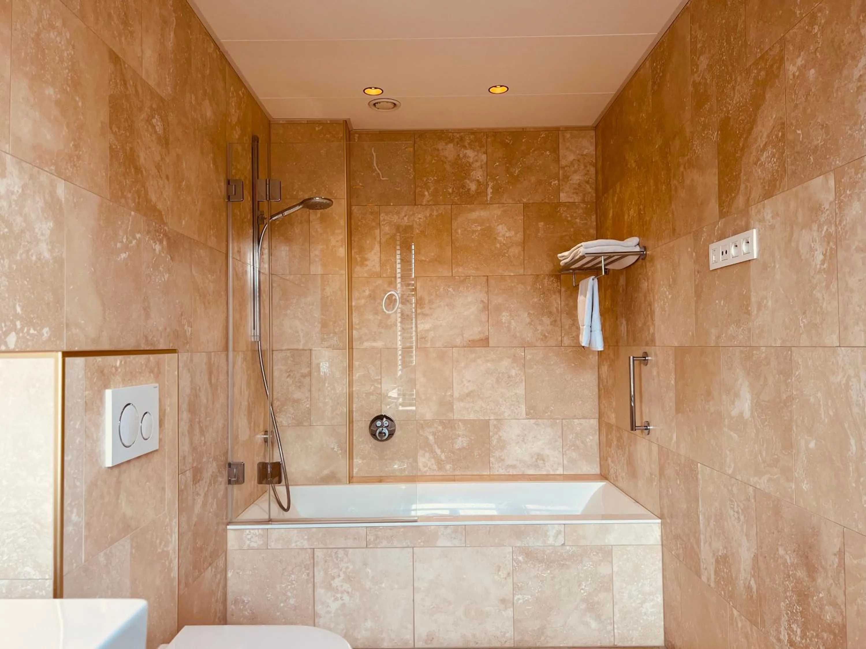 Shower in Gatsby Hotel - Adults Only - Small Luxury Hotel - by F-Hotels