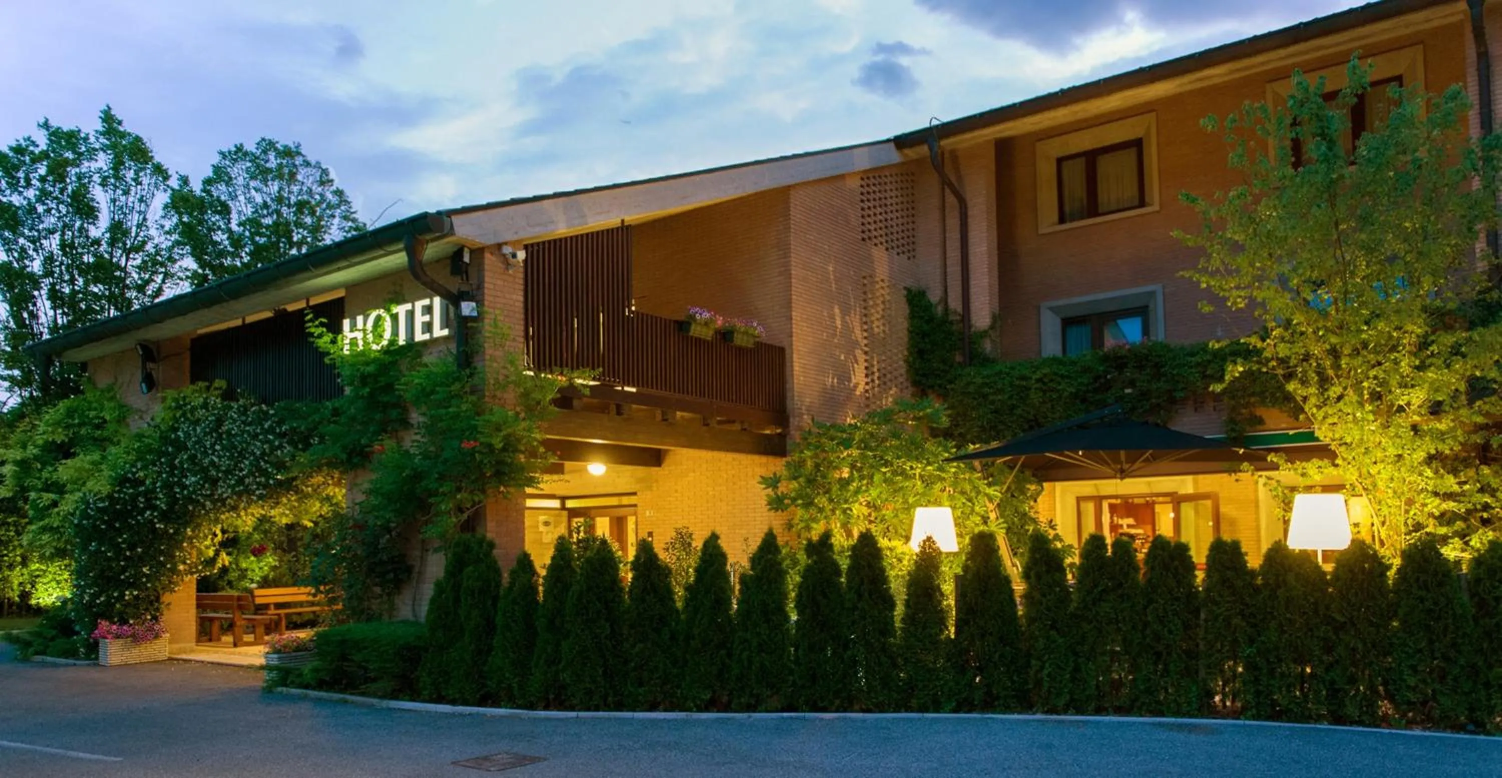 Facade/entrance in Hotel Ai Gelsi