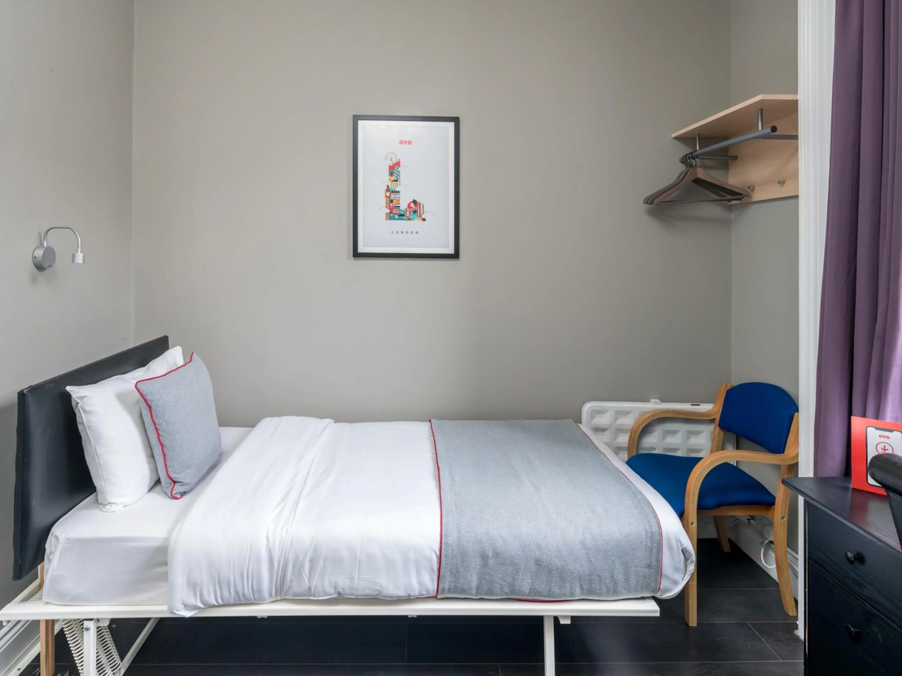 Bedroom in Belgravia Rooms Hotel