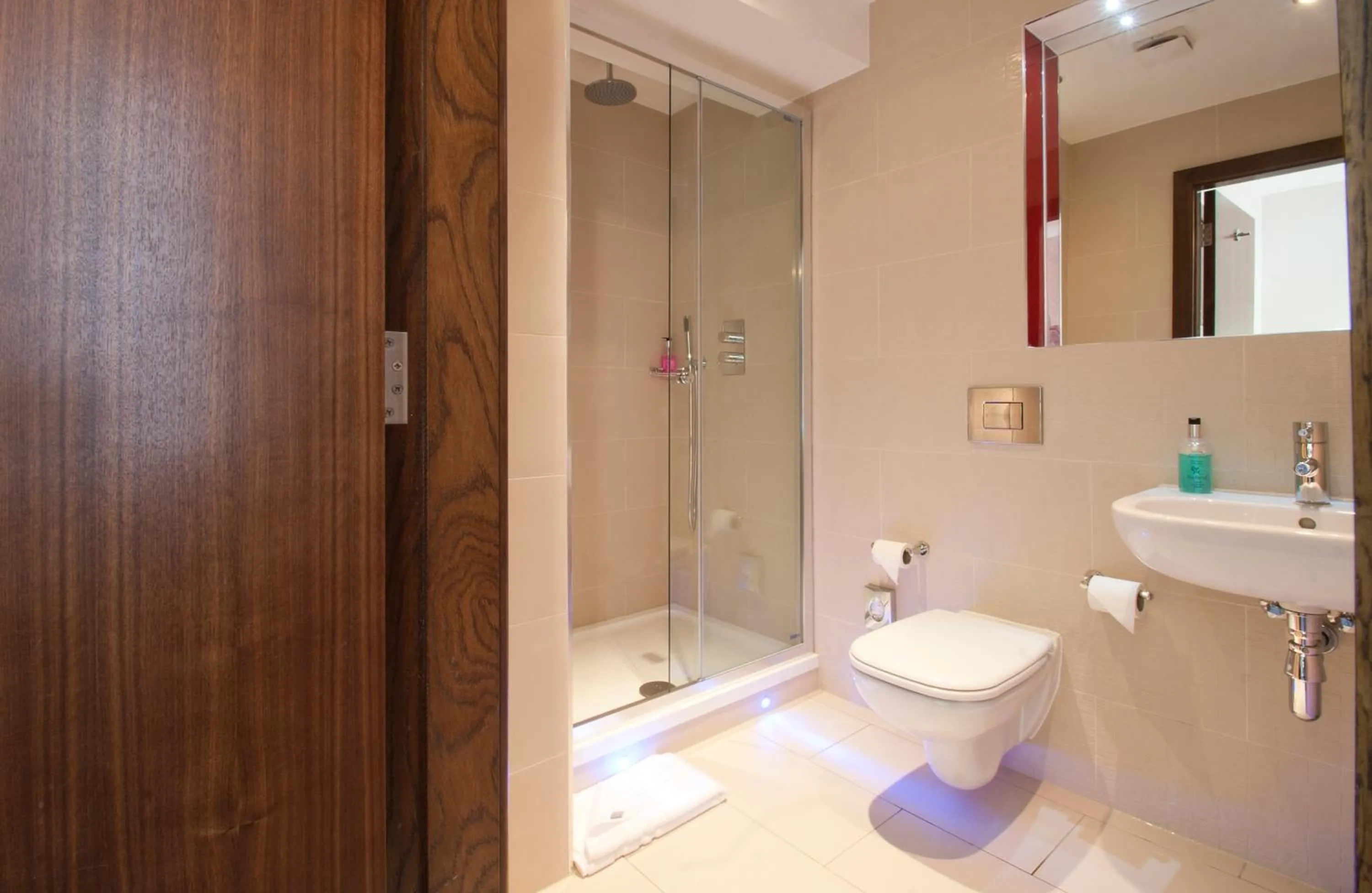 Bathroom in Seraphine Kensington Olympia