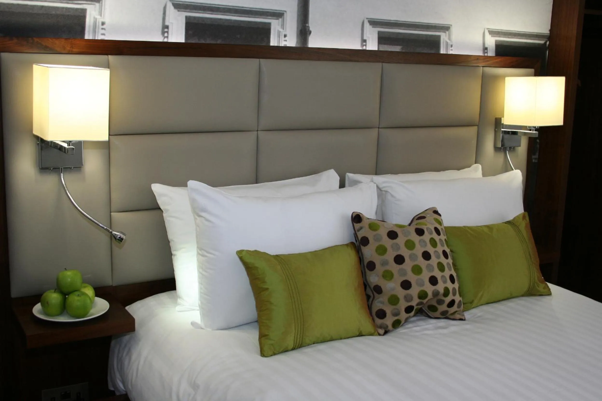 Bedroom, Room Photo in Seraphine Kensington Olympia