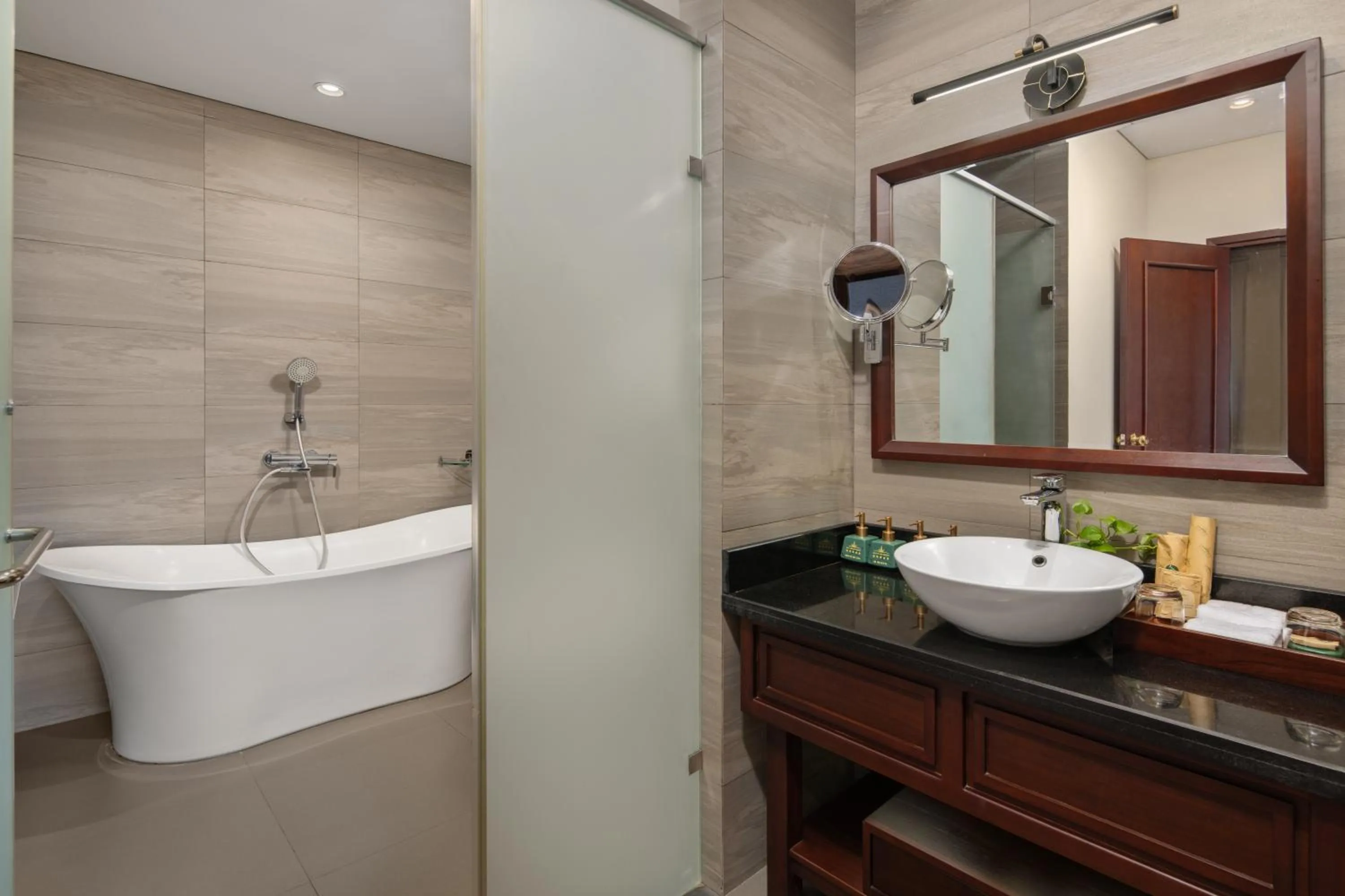 Bathroom in Silk Sense Hoi An River Resort - Green Luxury Escape