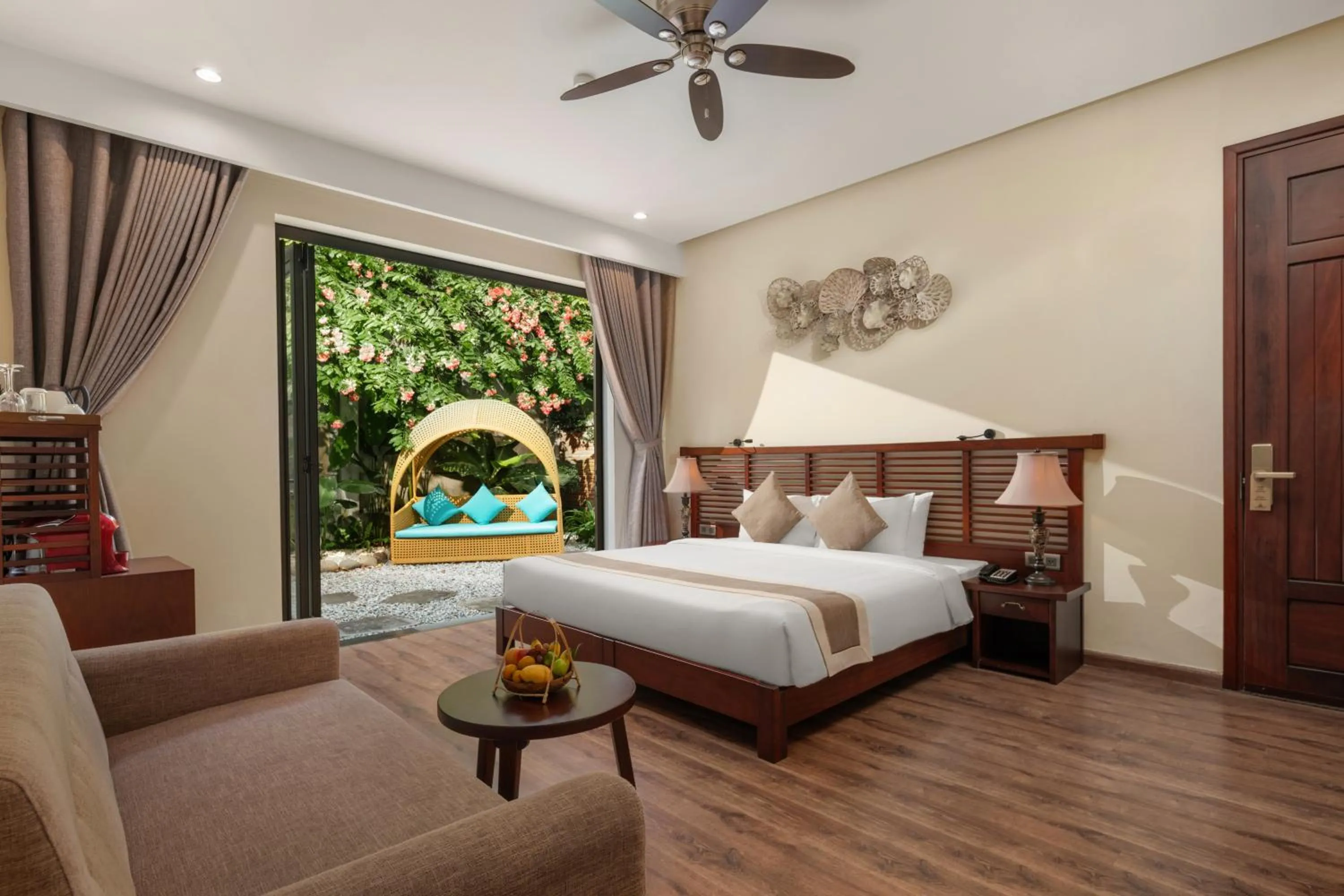 Bed in Silk Sense Hoi An River Resort - Green Luxury Escape