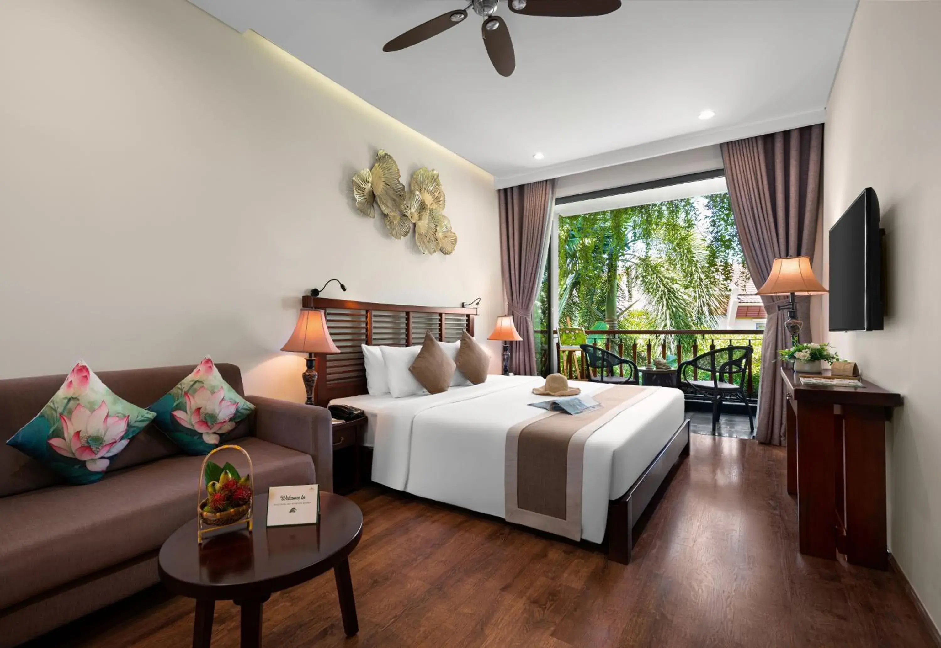 Bed in Silk Sense Hoi An River Resort - A Sustainable Destination Bed in Silk Sense Hoi An River Resort - A Sustainable Destination