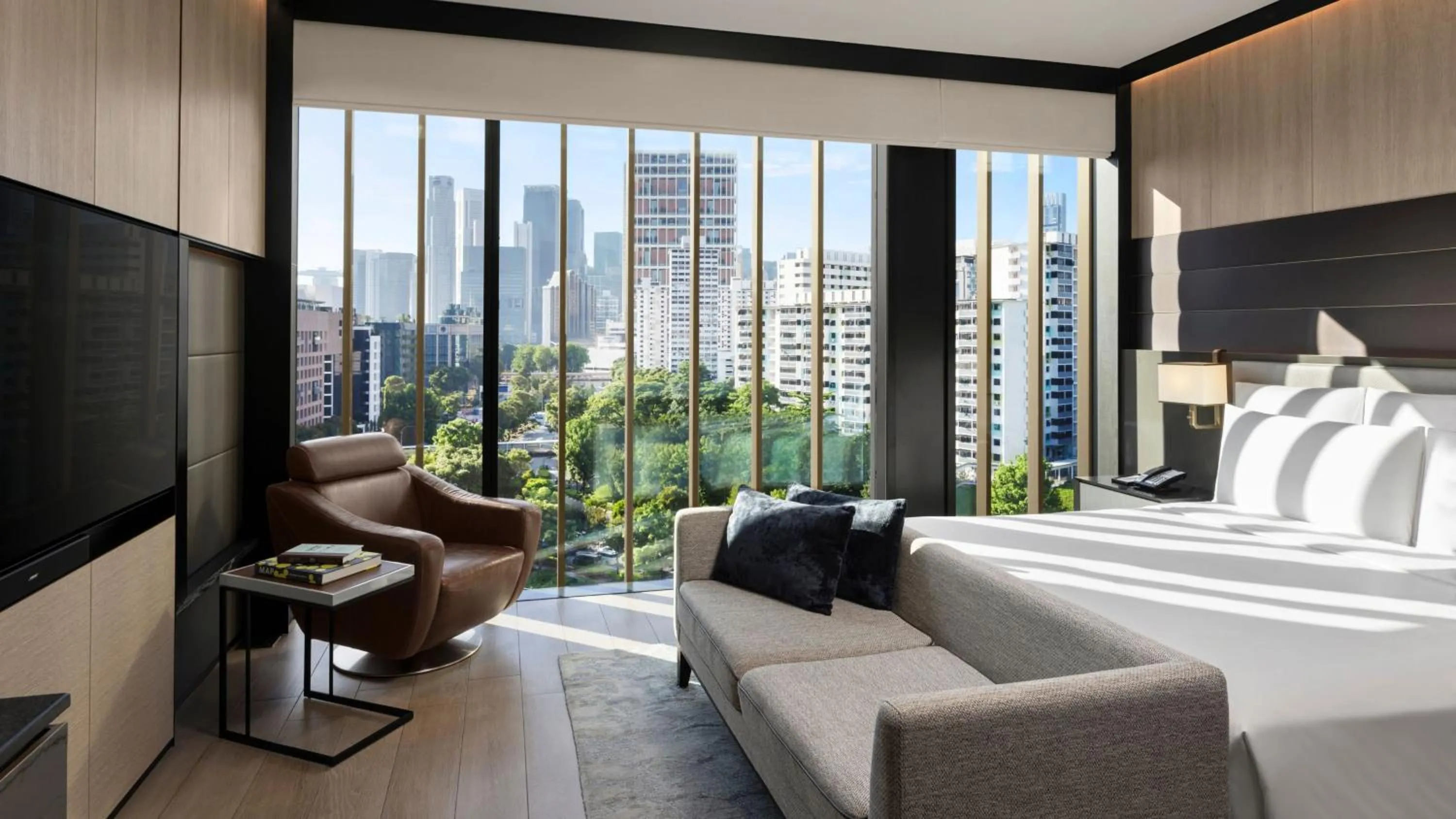 Photo of the whole room, Bed in InterContinental Singapore Robertson Quay by IHG