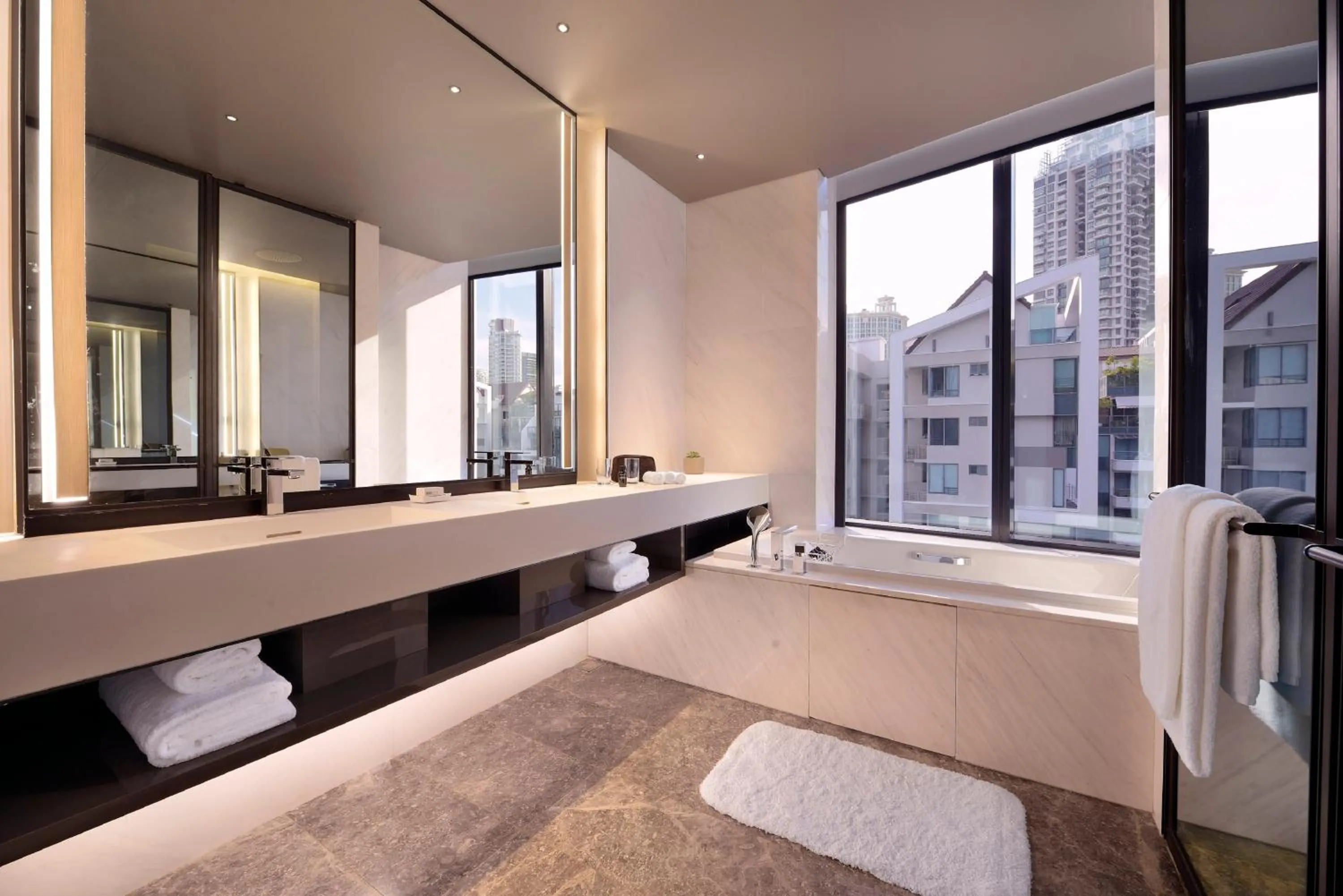 Bathroom, Bed in InterContinental Singapore Robertson Quay by IHG