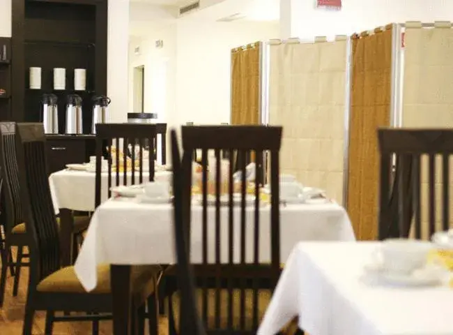 Restaurant/places to eat in Hotel Mary Restaurant/places to eat in Hotel Mary