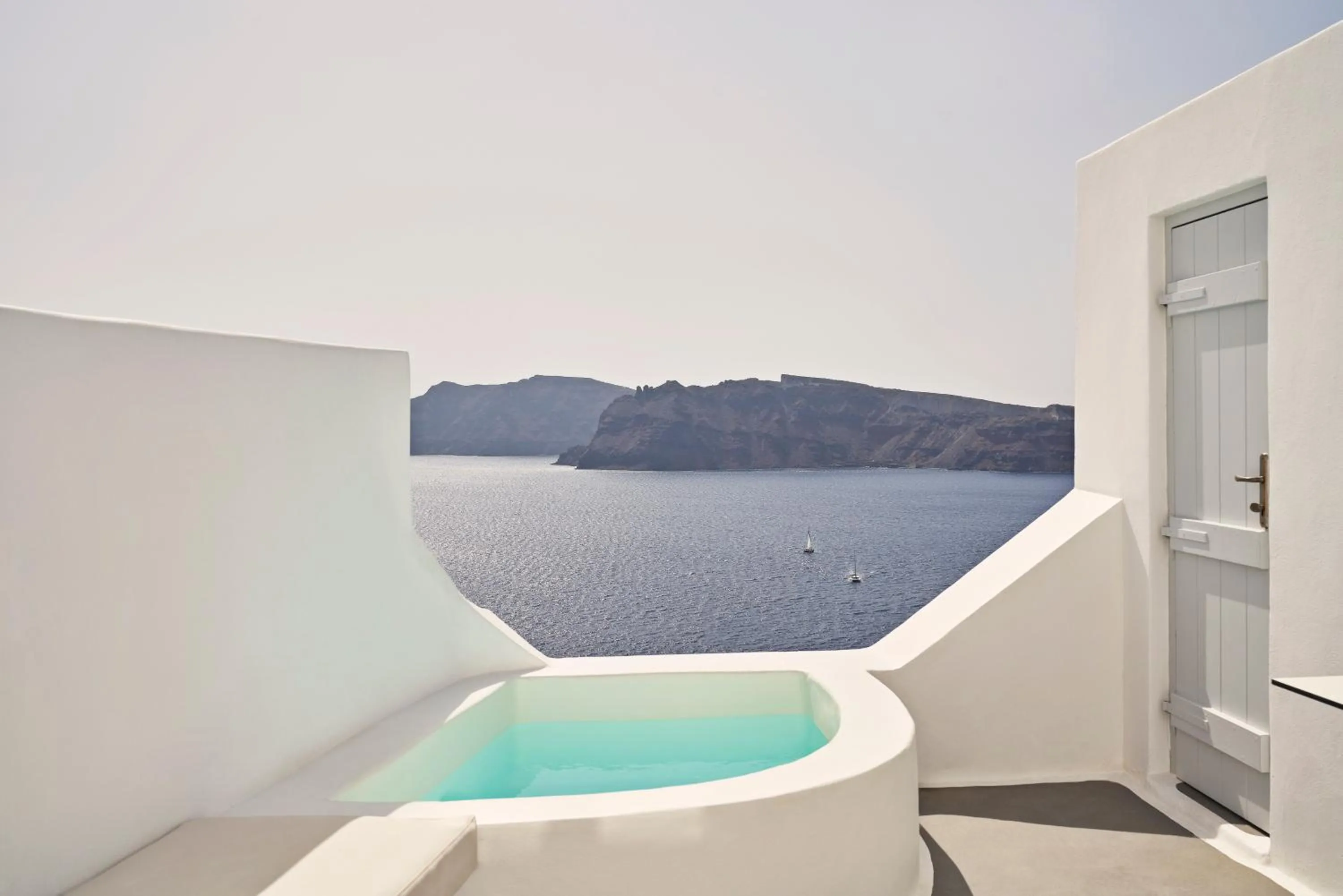 Hot Tub in Katikies Santorini - The Leading Hotels Of The World