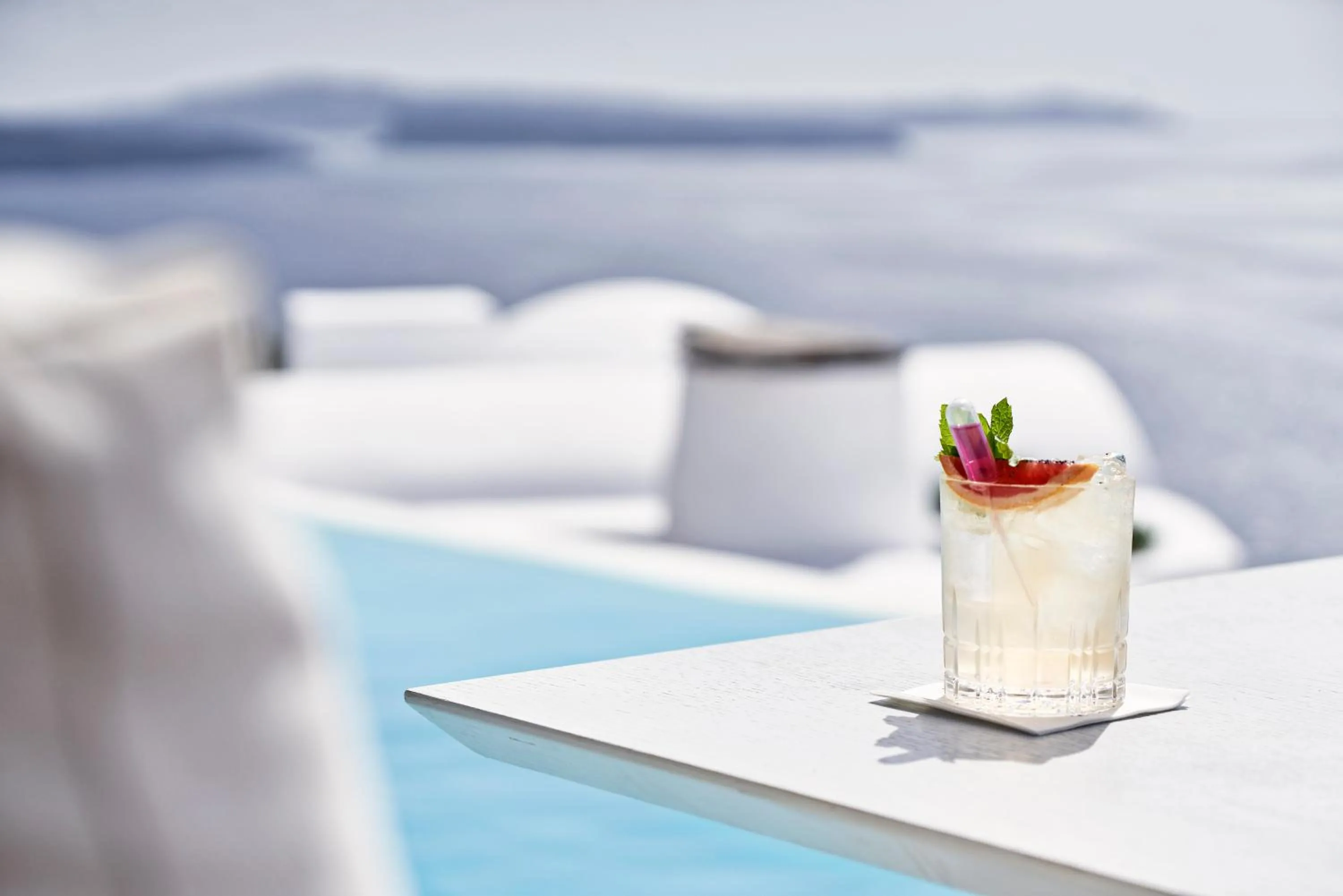 Food and drinks in Katikies Santorini - The Leading Hotels Of The World